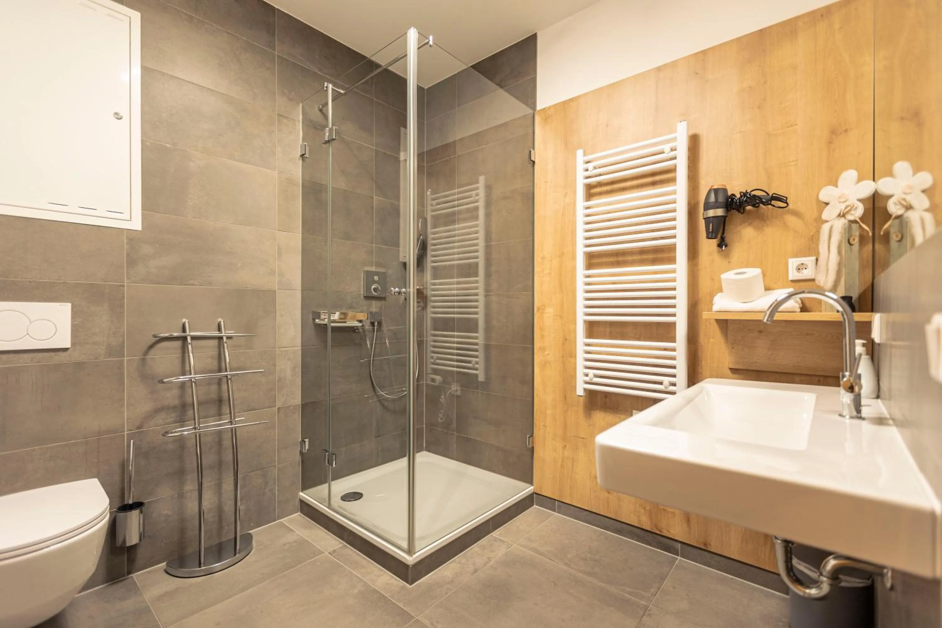 Bathroom in Tauernsuites Mitterwirt by ALPS RESORTS