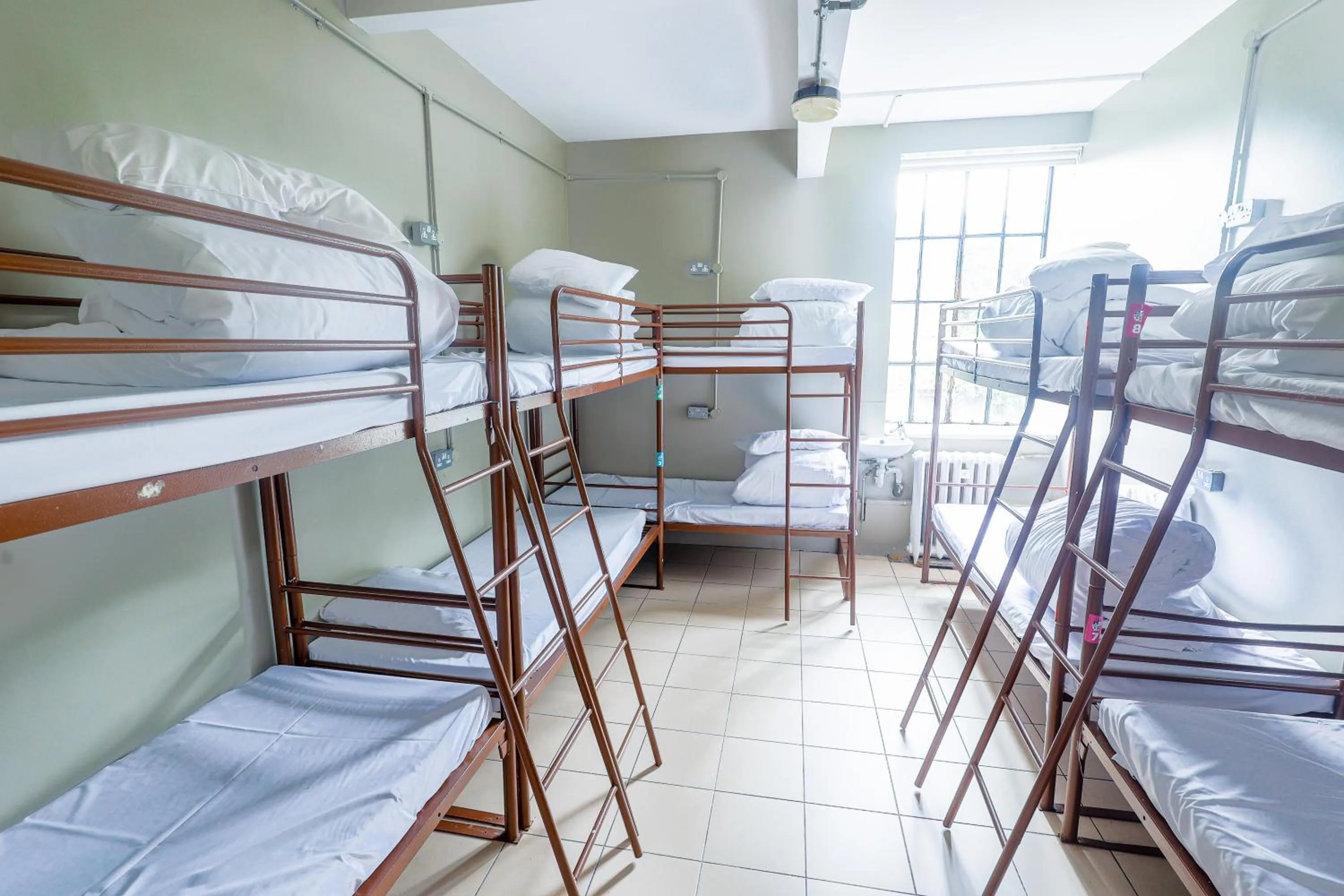 Bedroom, Bed in Rest Up London