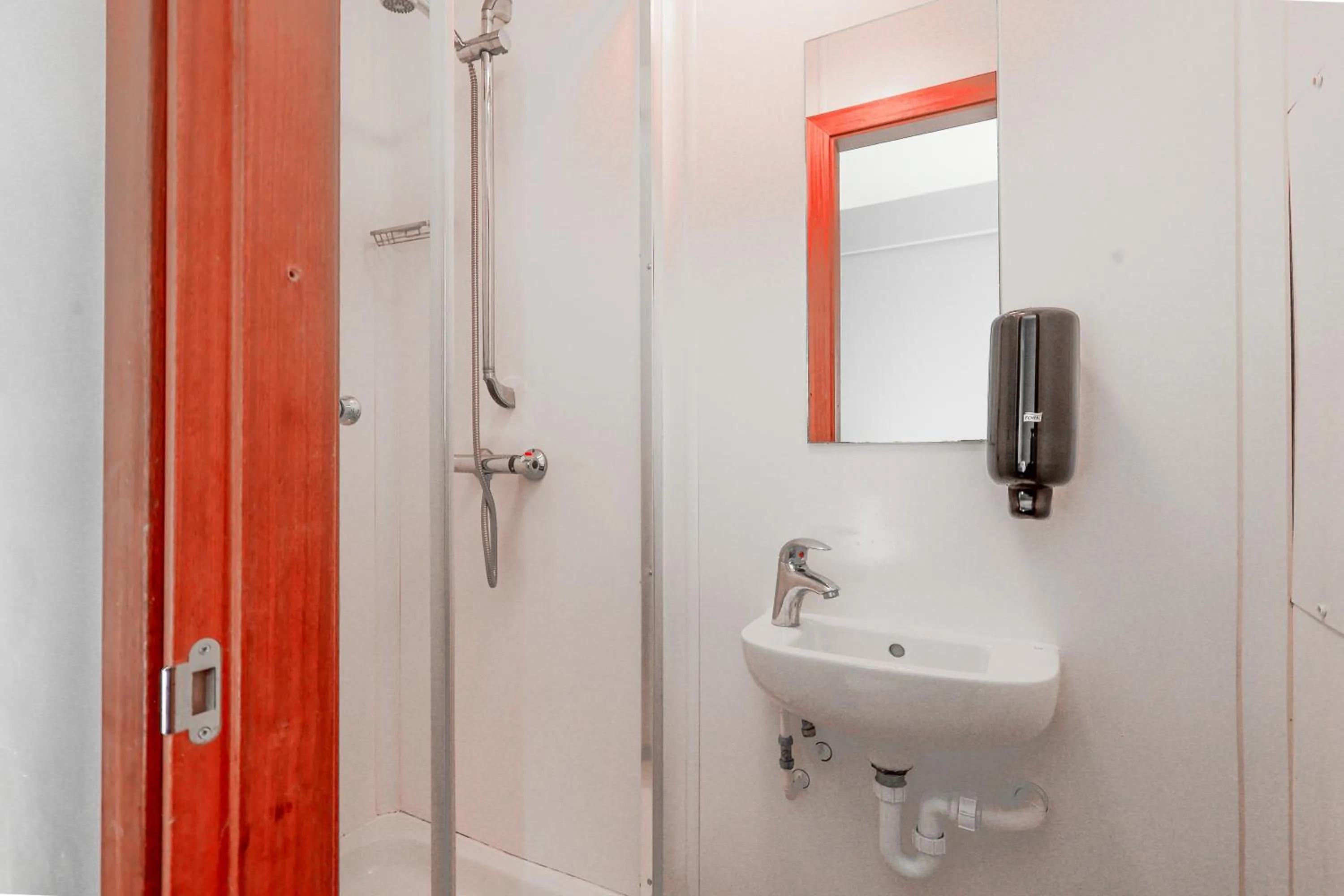 Shower in Rest Up London