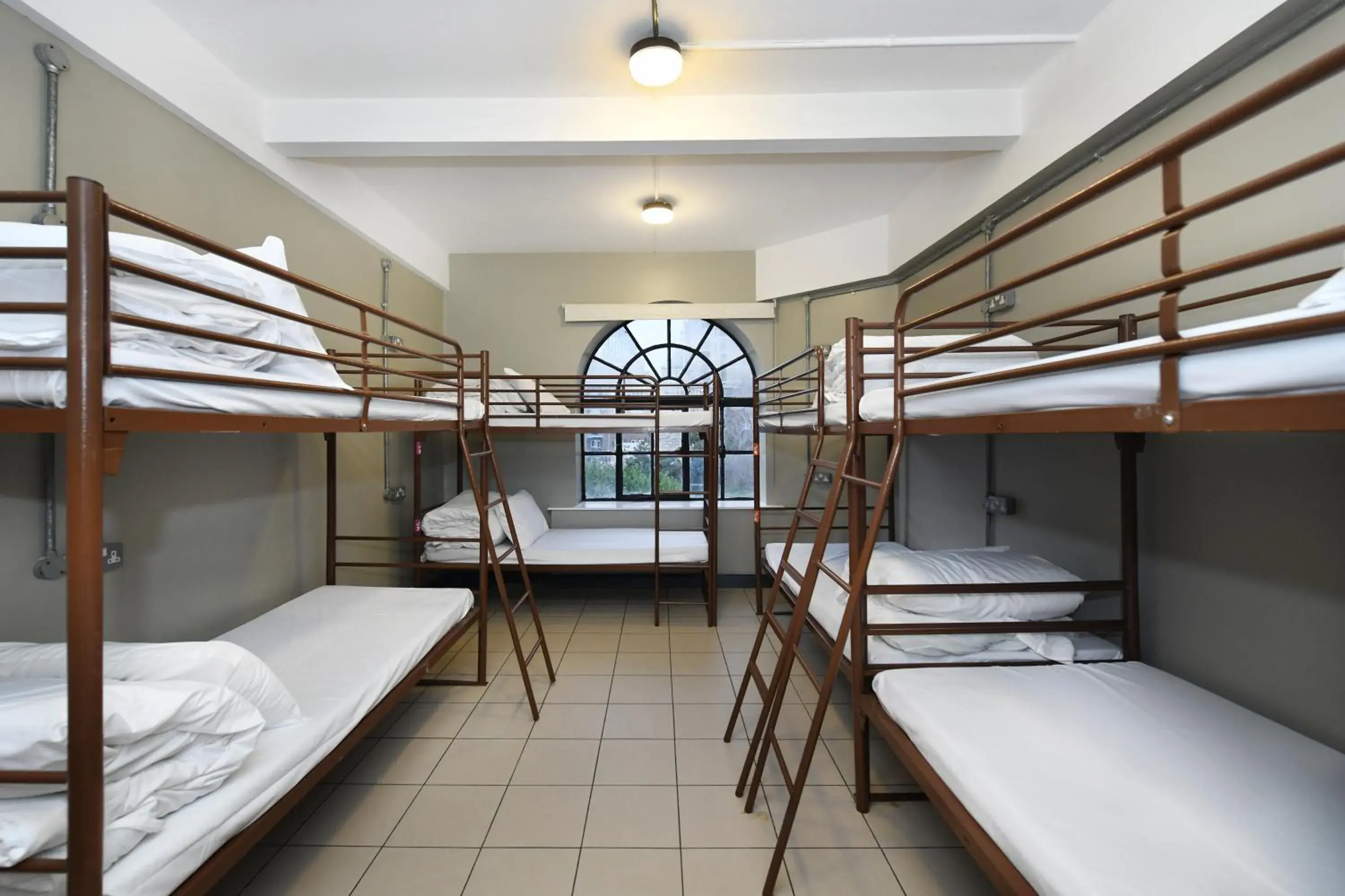 Bed in 8-Bed Dormitory Room (En-Suite bathroom) in Rest Up London Bed in 8-Bed Dormitory Room (En-Suite bathroom) in Rest Up London