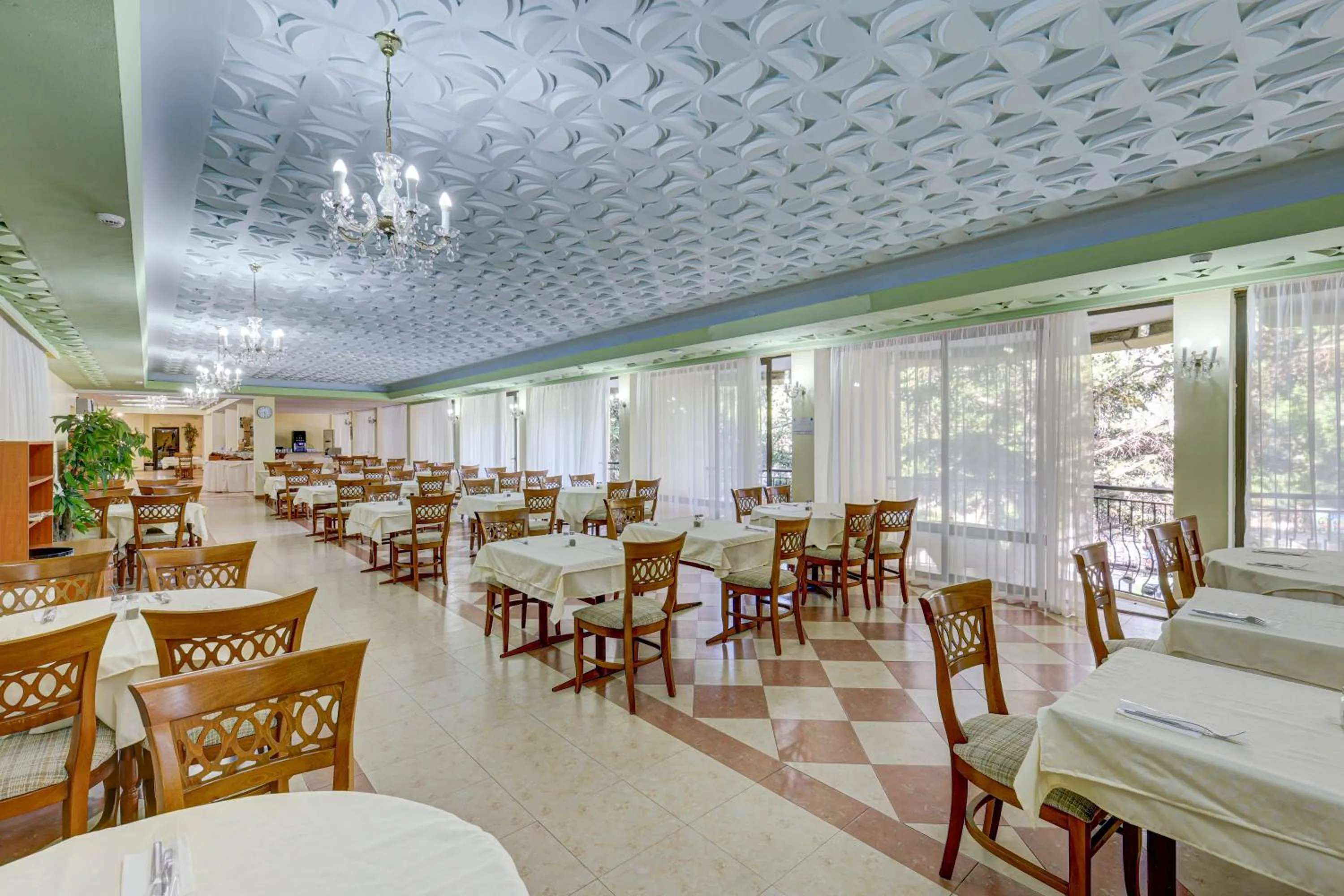 Restaurant/places to eat in Hotel Shipka All Inclusive