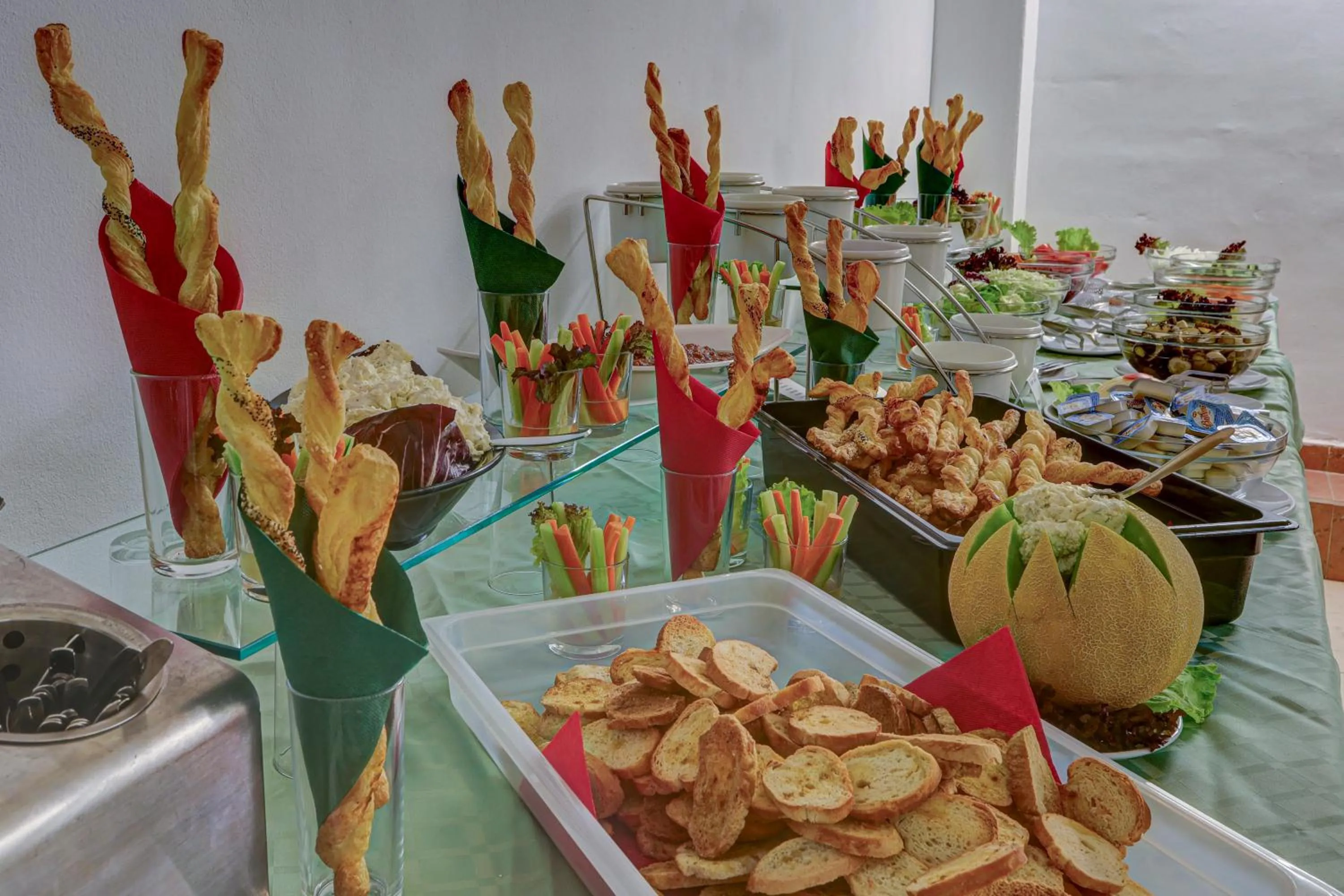 Food in Hotel Shipka All Inclusive