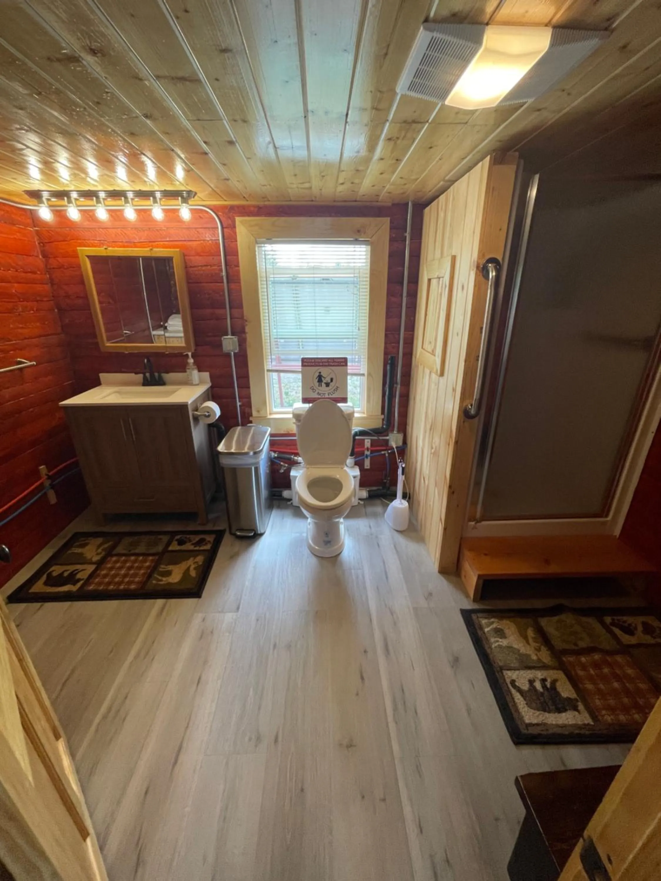 Alaska Log Cabins on the Pond