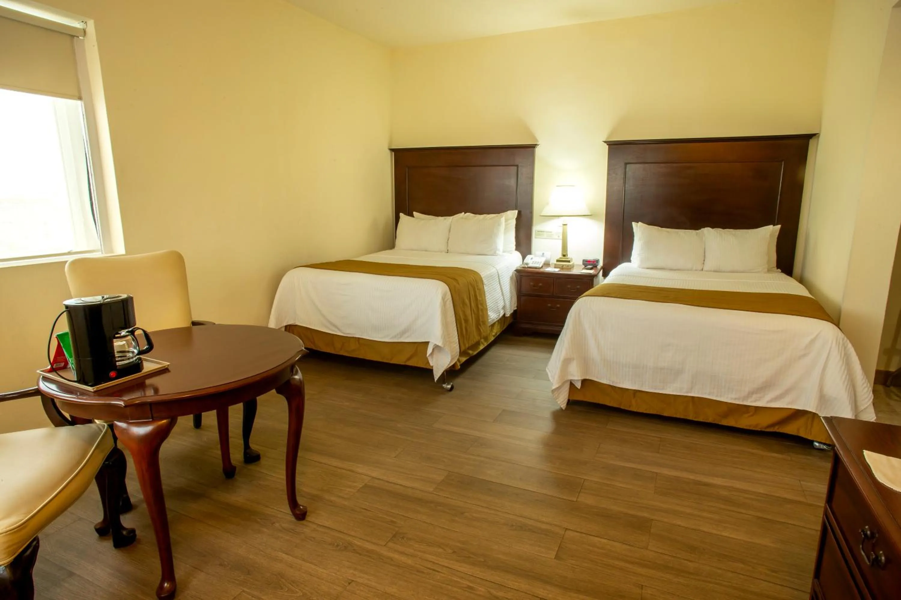 Photo of the whole room, Bed in Hotel Plaza Calzada