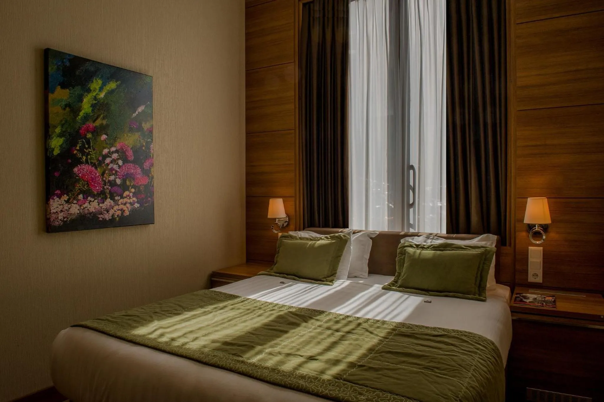 Bed in Grand Hotel Downtown