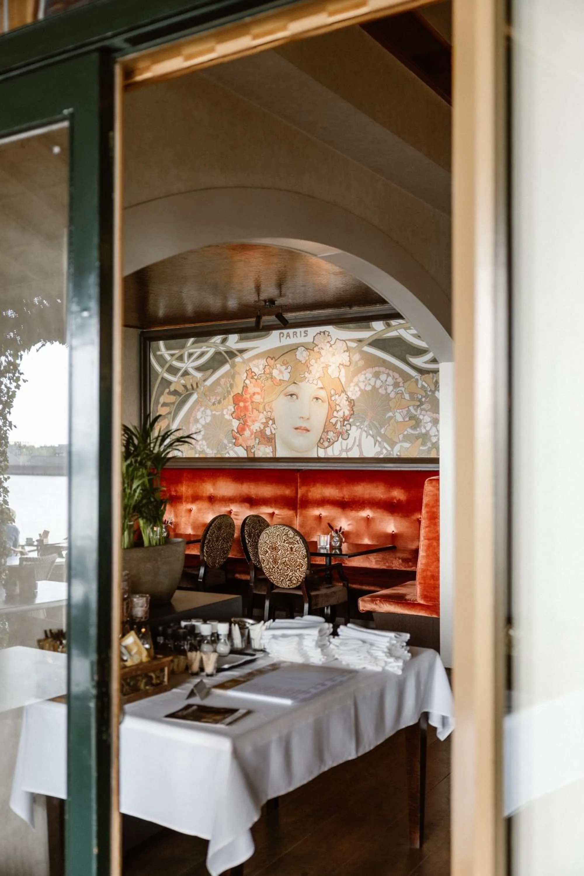 Restaurant/places to eat in Hotel Restaurant Belvédère