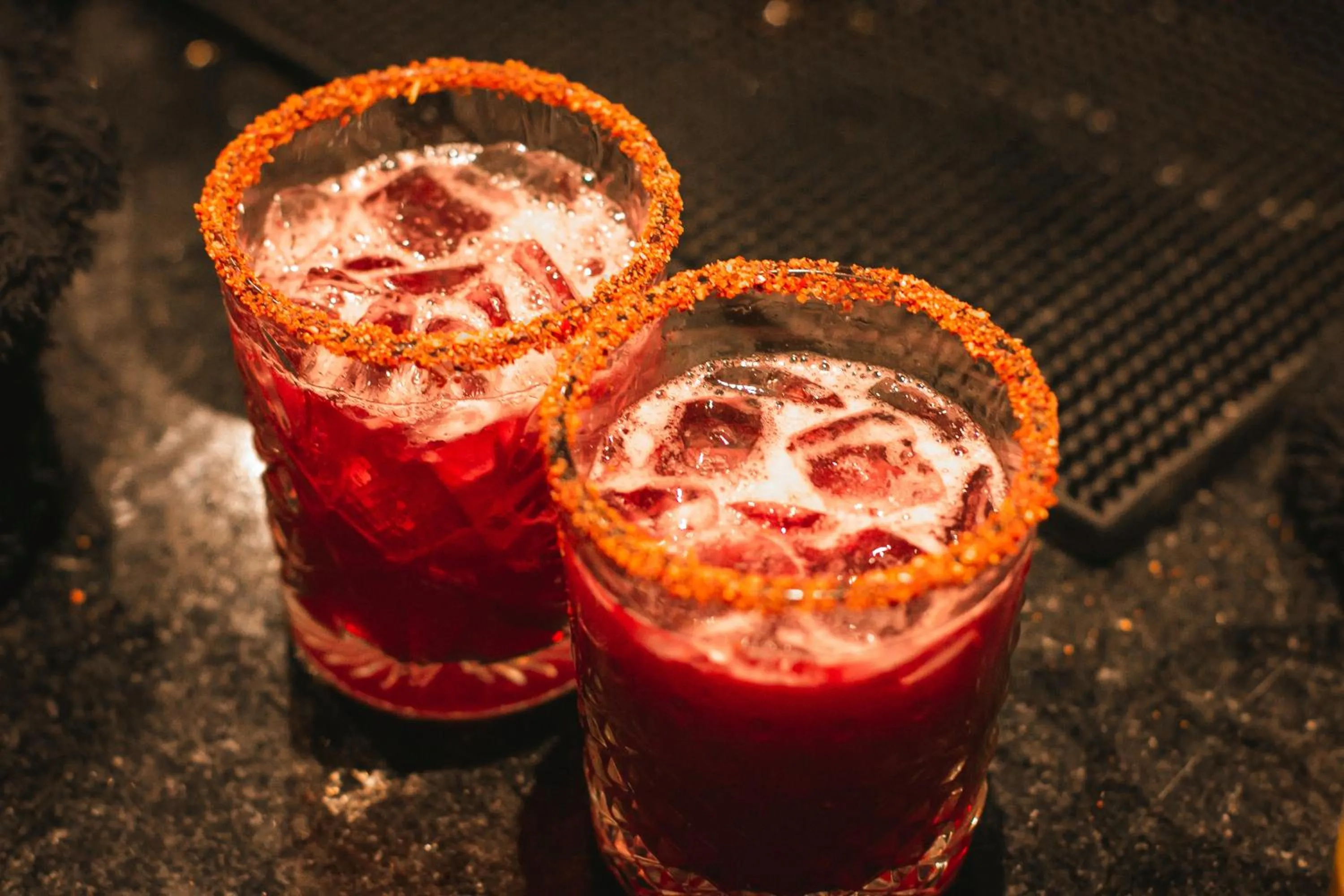 Restaurant/places to eat in Hotel B Unique