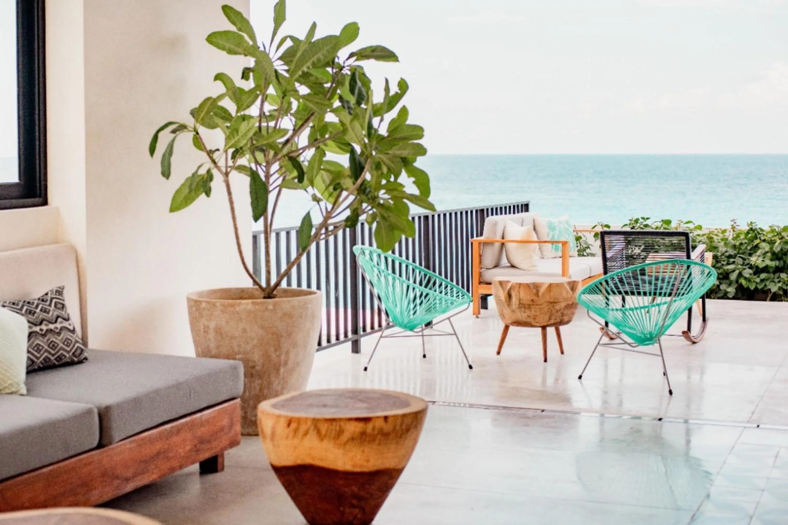 Lobby or reception in Hotel B Unique