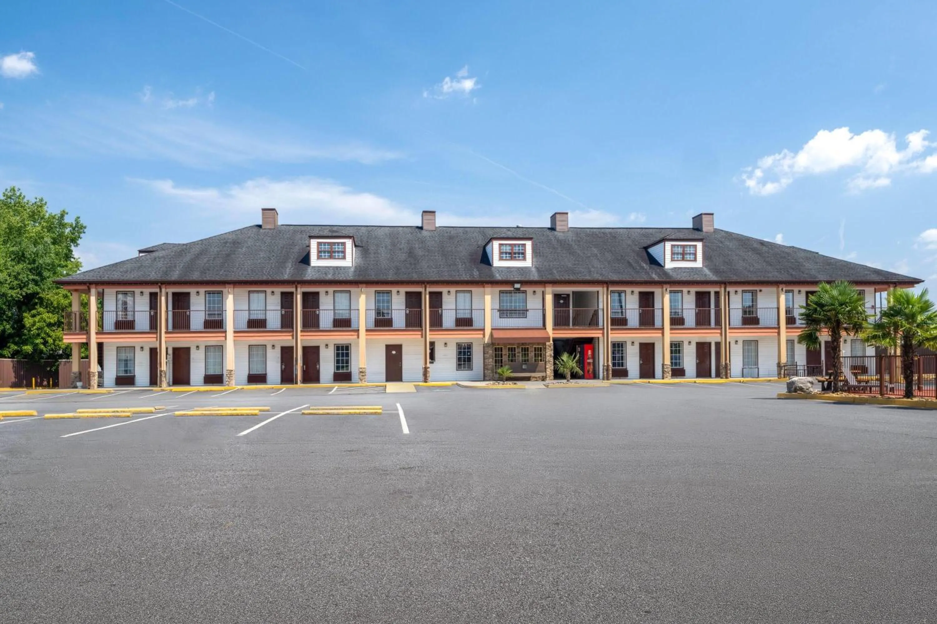 Property building in Baymont by Wyndham Commerce GA Near Tanger Outlets Mall