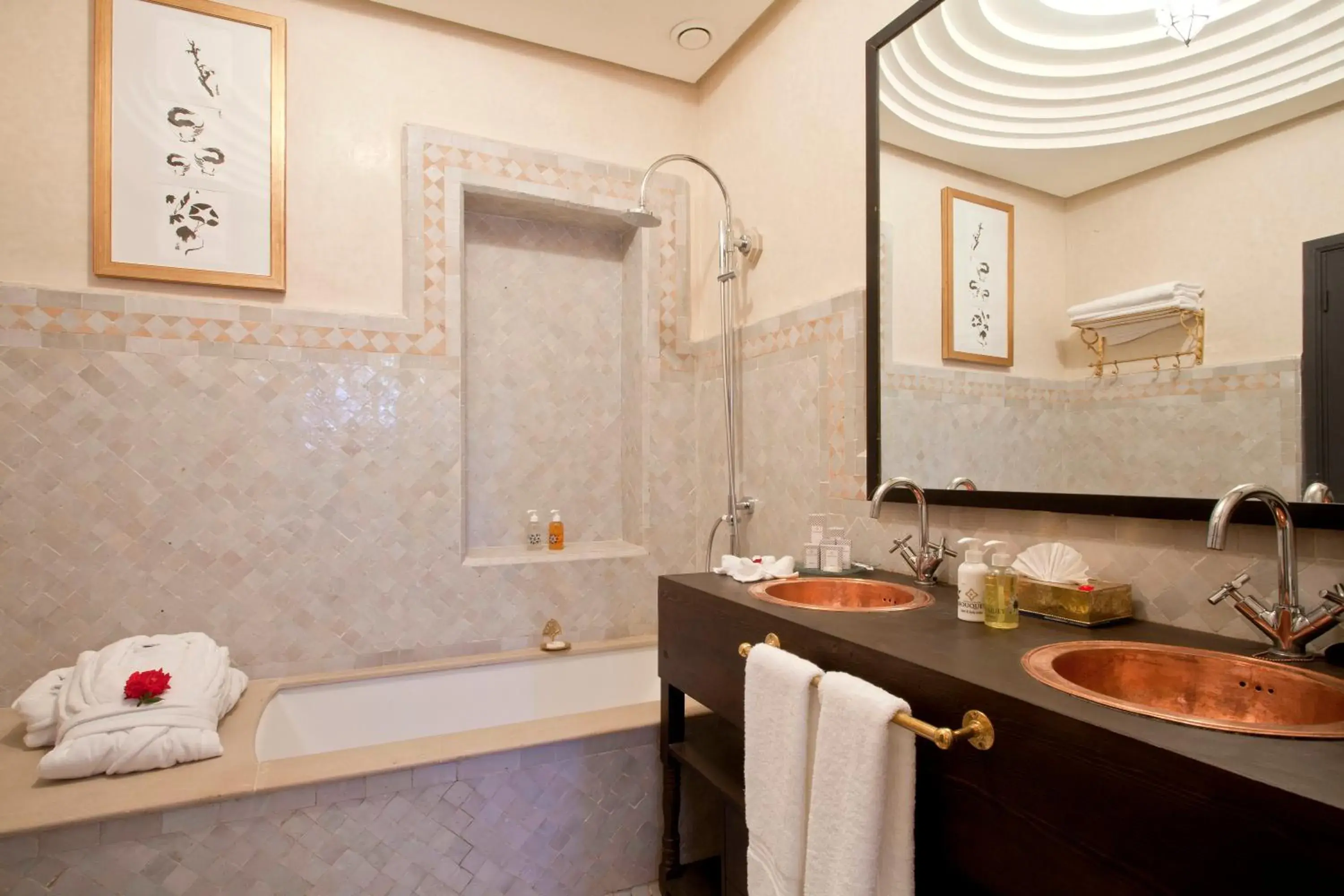 Unik Palais Double/Twin Room in Palais de l'O - Maison d'hôtes Unik Palais Double/Twin Room in Palais de l'O - Maison d'hôtes