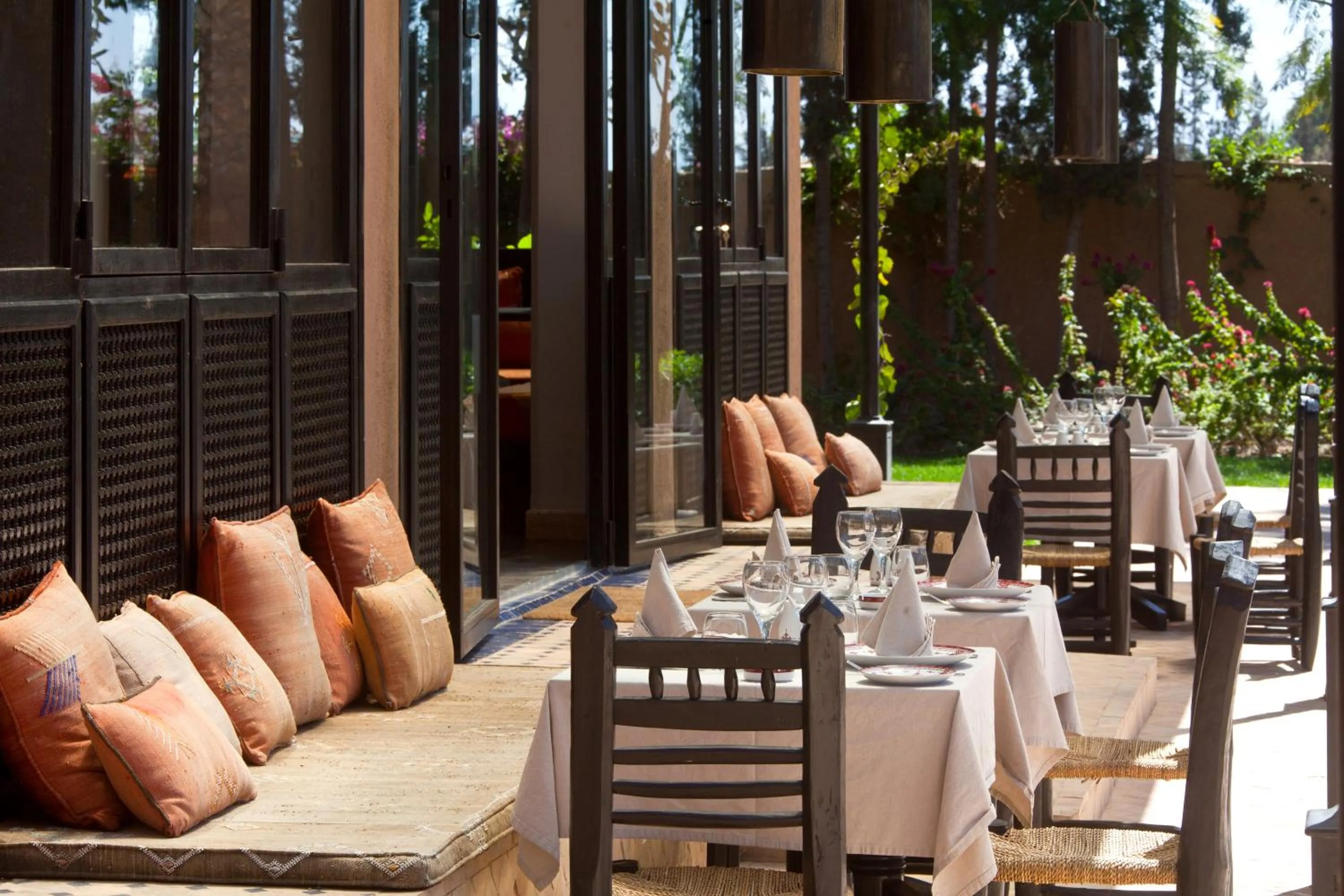 Restaurant/places to eat in Palais de l'O - Maison d'hôtes