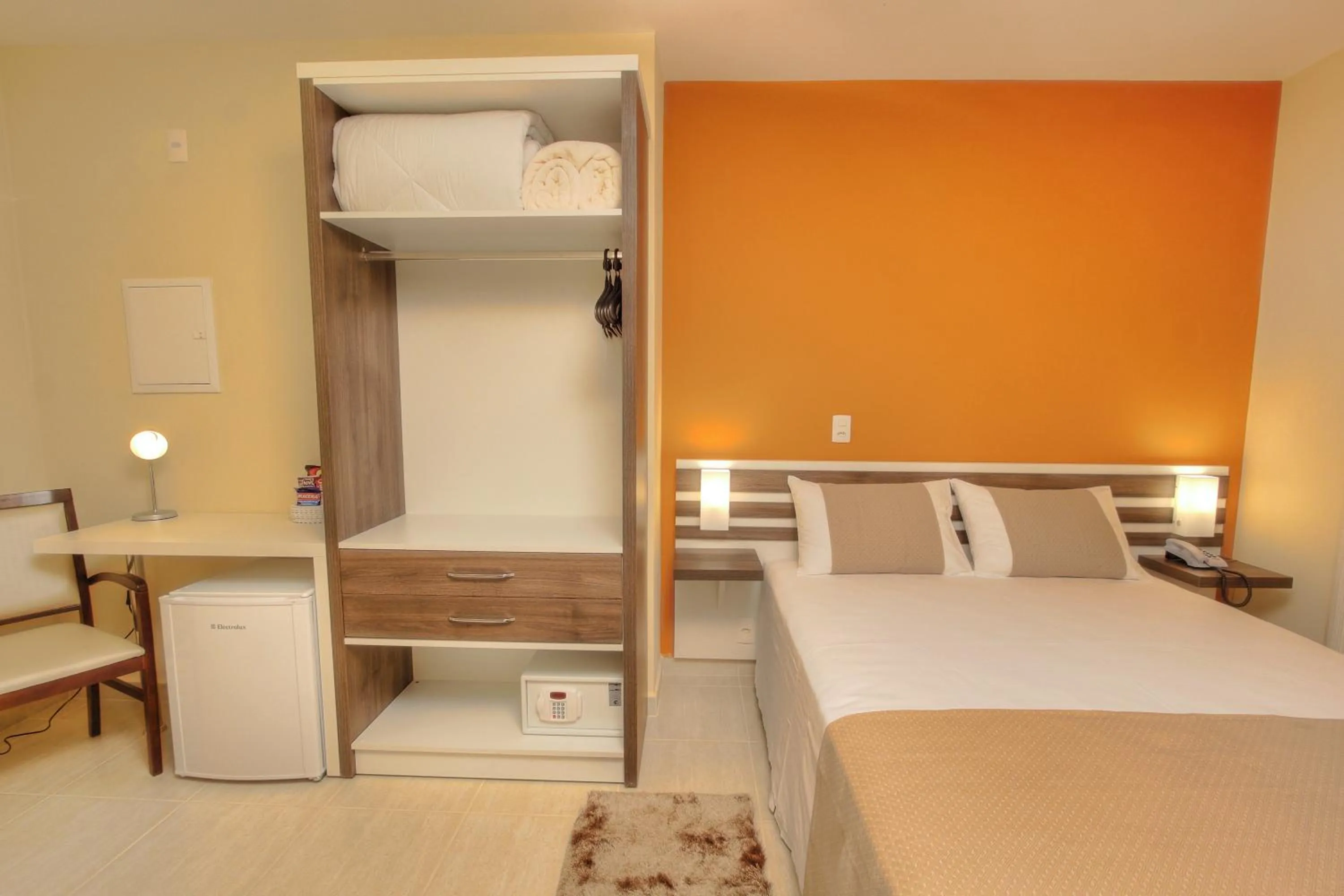 Bedroom, Bed in Bristol Portal do Iguaçu Curitiba Aeroporto