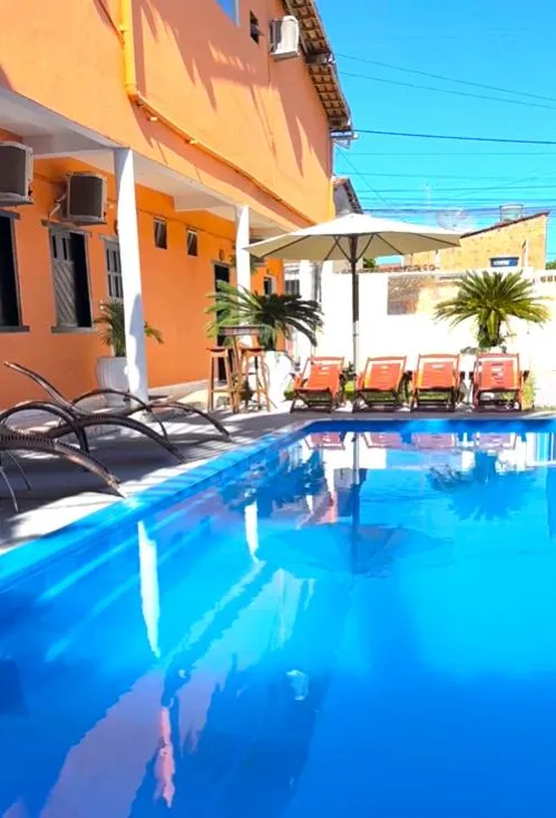 Swimming pool in Pousada Doce Abiu