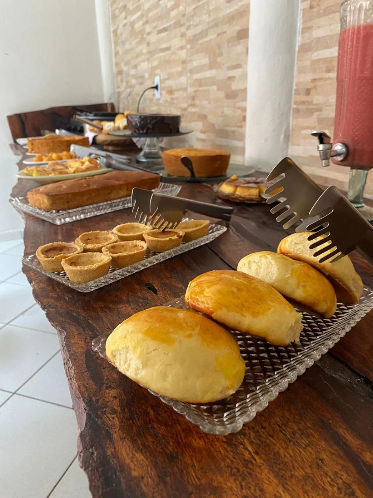 Continental breakfast in Pousada Doce Abiu