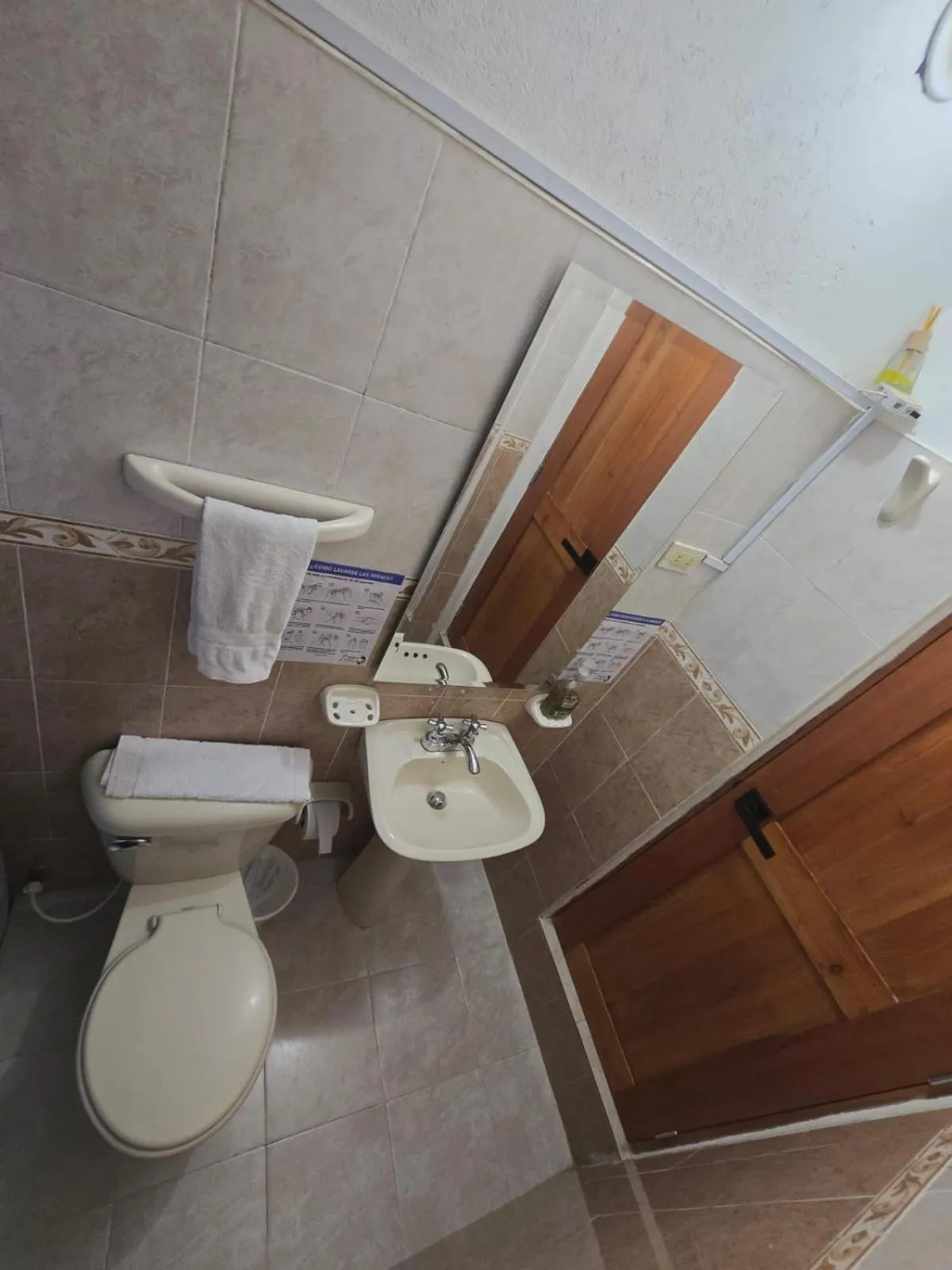 Bathroom in Aparta Hotel El Refugio de María