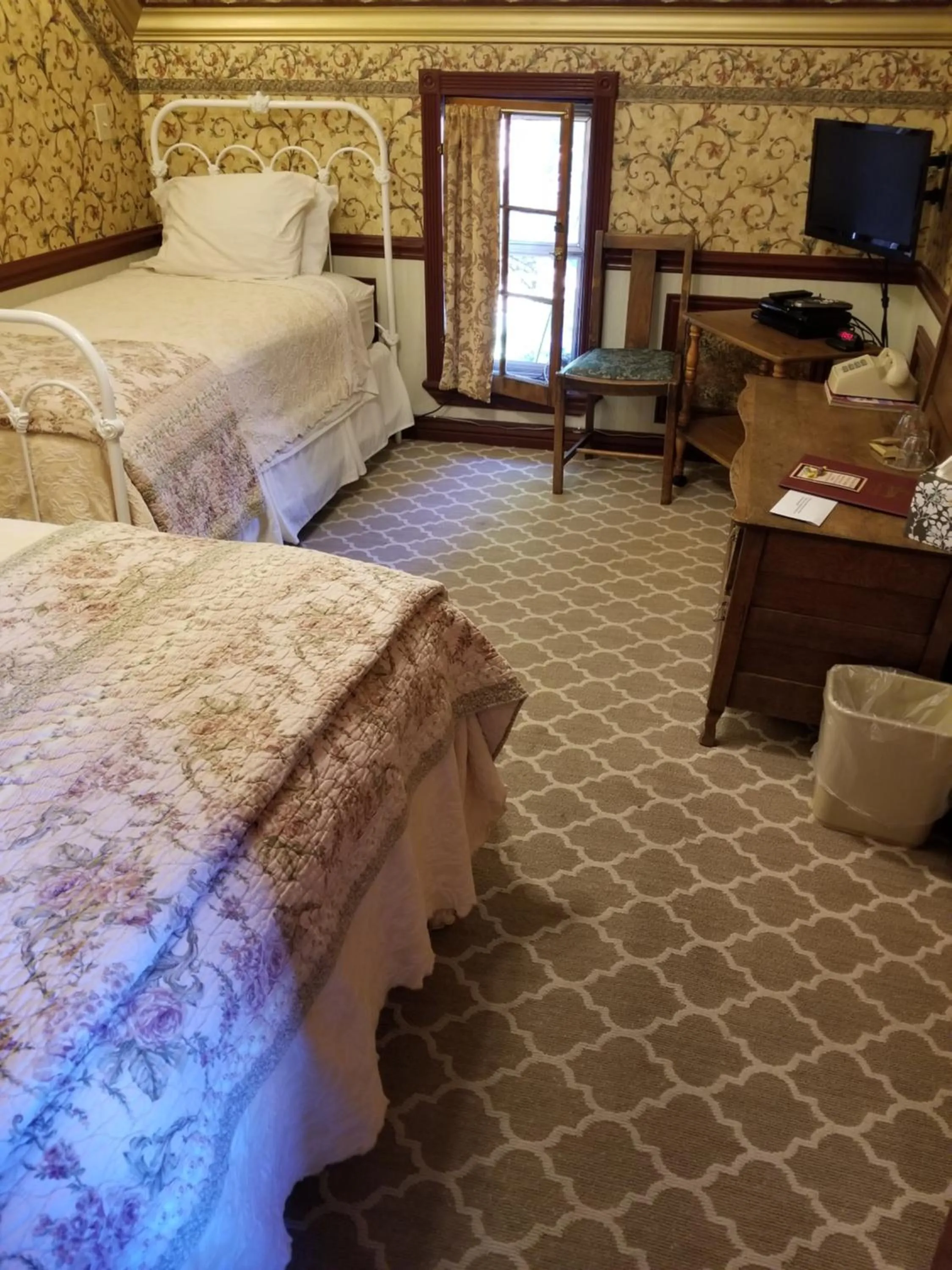 TV and multimedia, Bed in Frisco Lodge