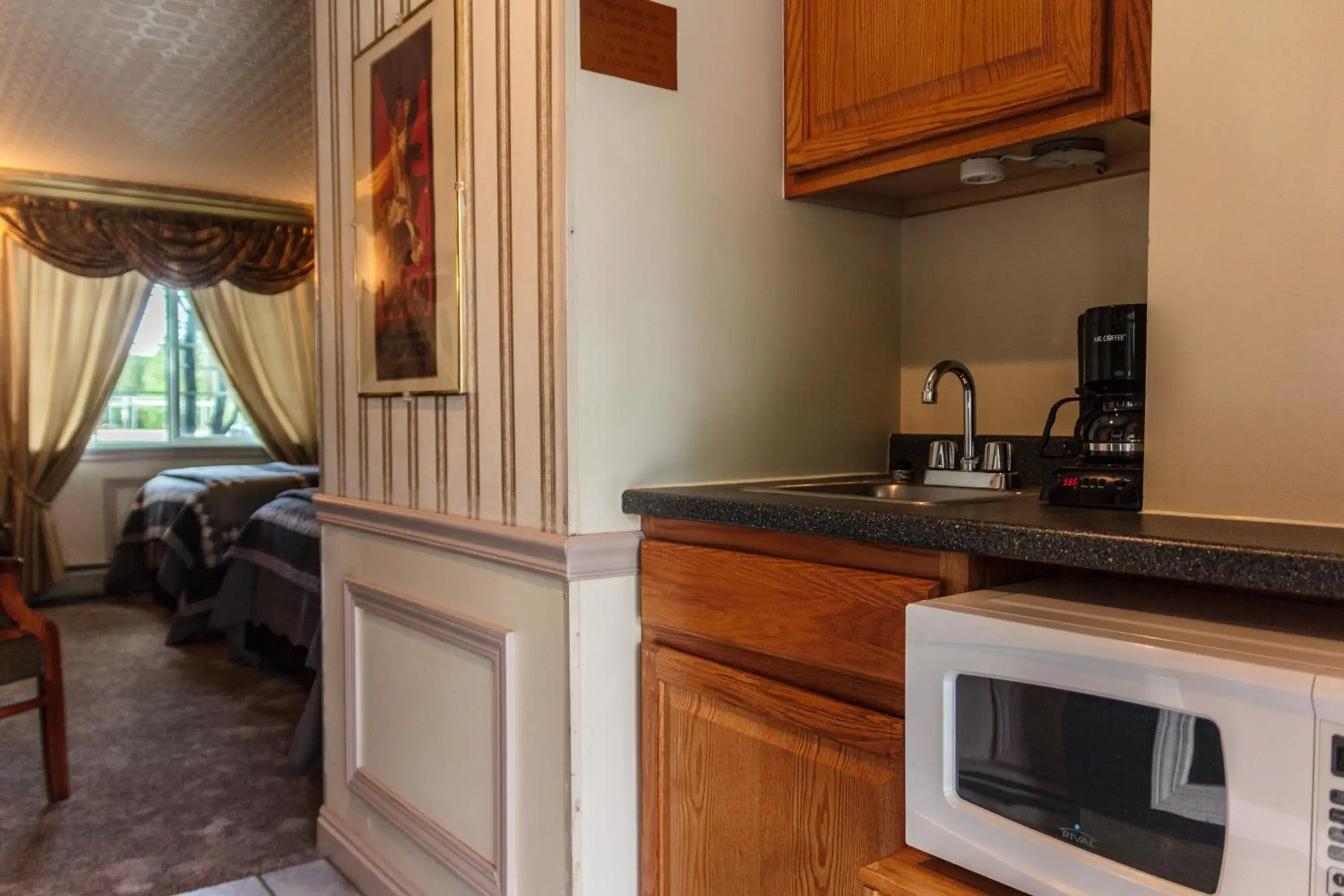 Double Room with Two Double Beds in Frisco Lodge Double Room with Two Double Beds in Frisco Lodge