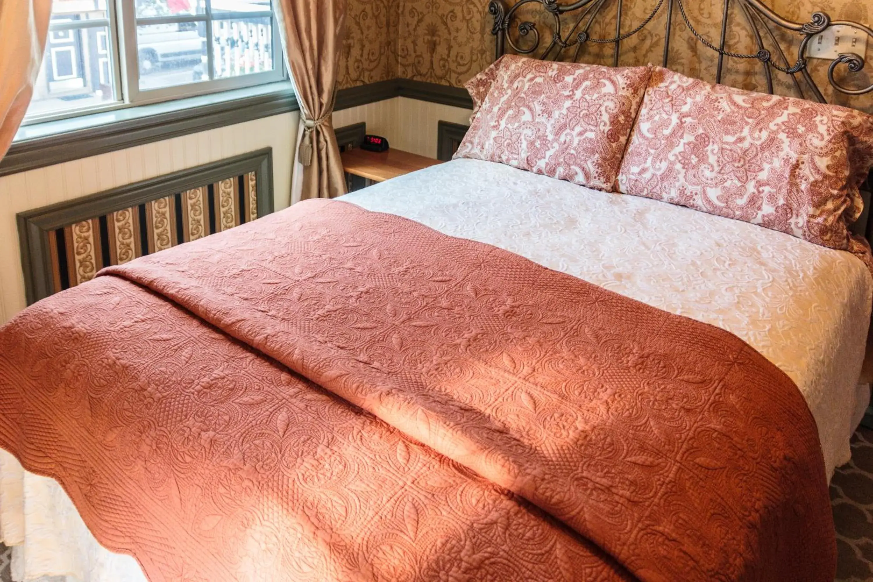 Double Room in Frisco Lodge Double Room in Frisco Lodge