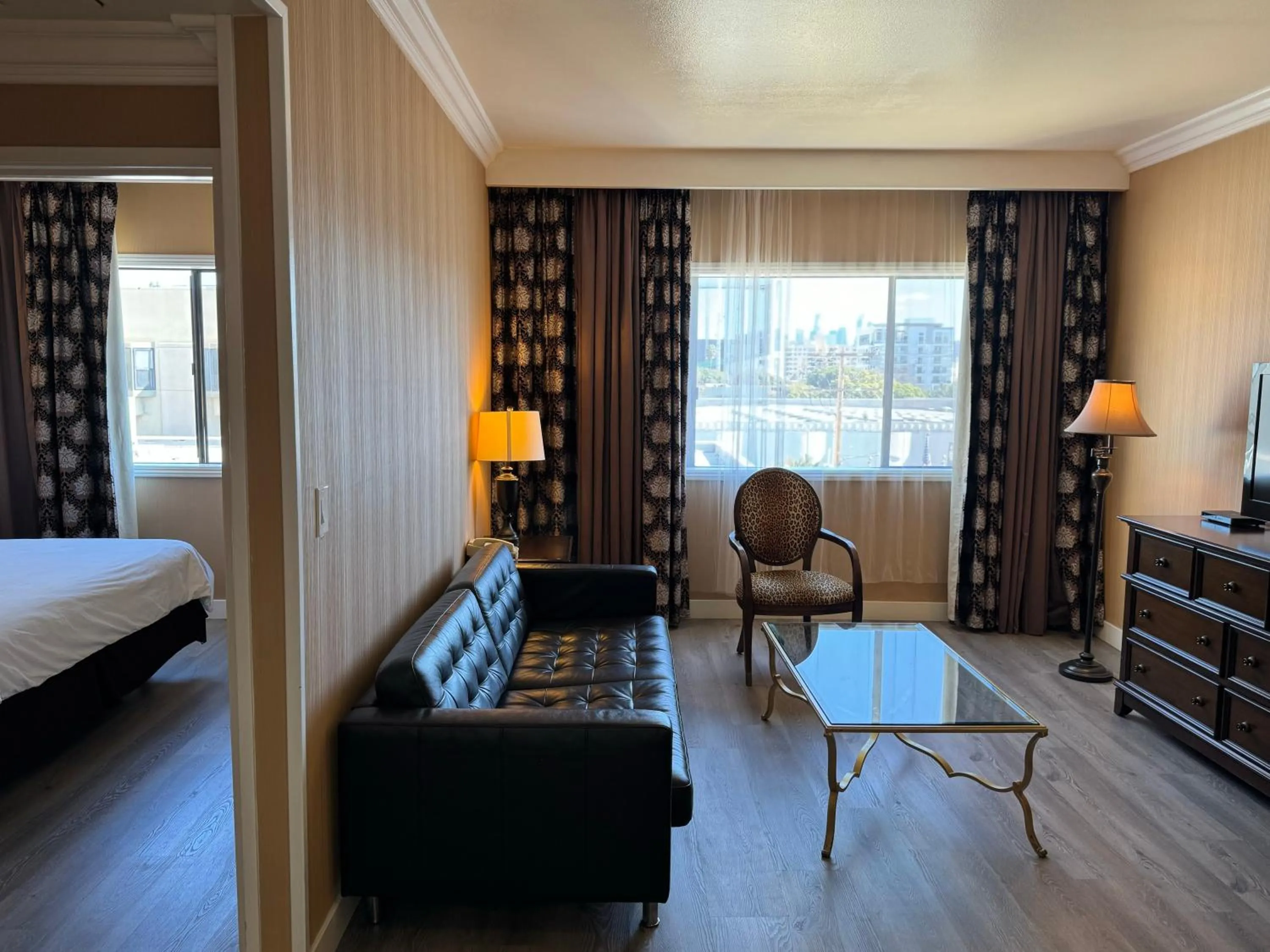 Photo of the whole room, Bed in Garden Suite Hotel and Resort