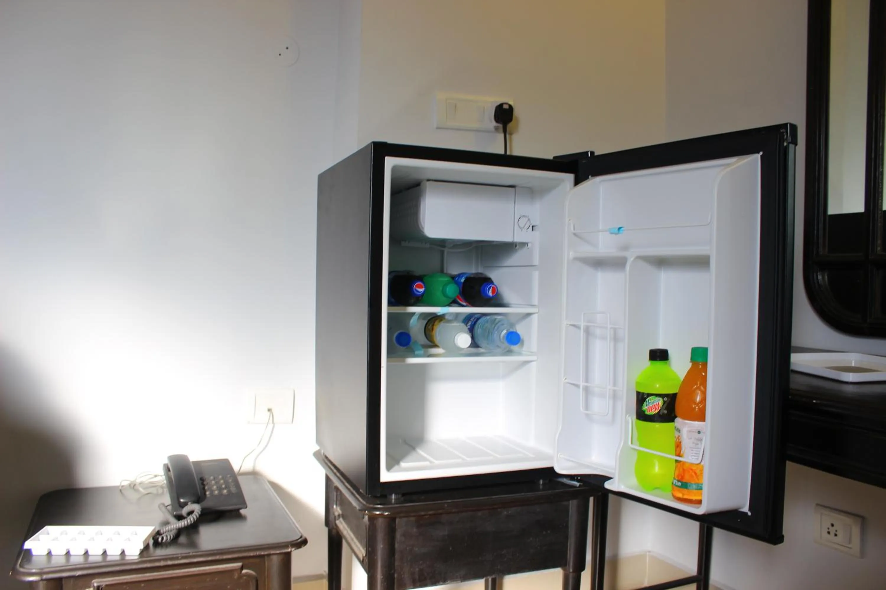 Drinks in Mount Residency