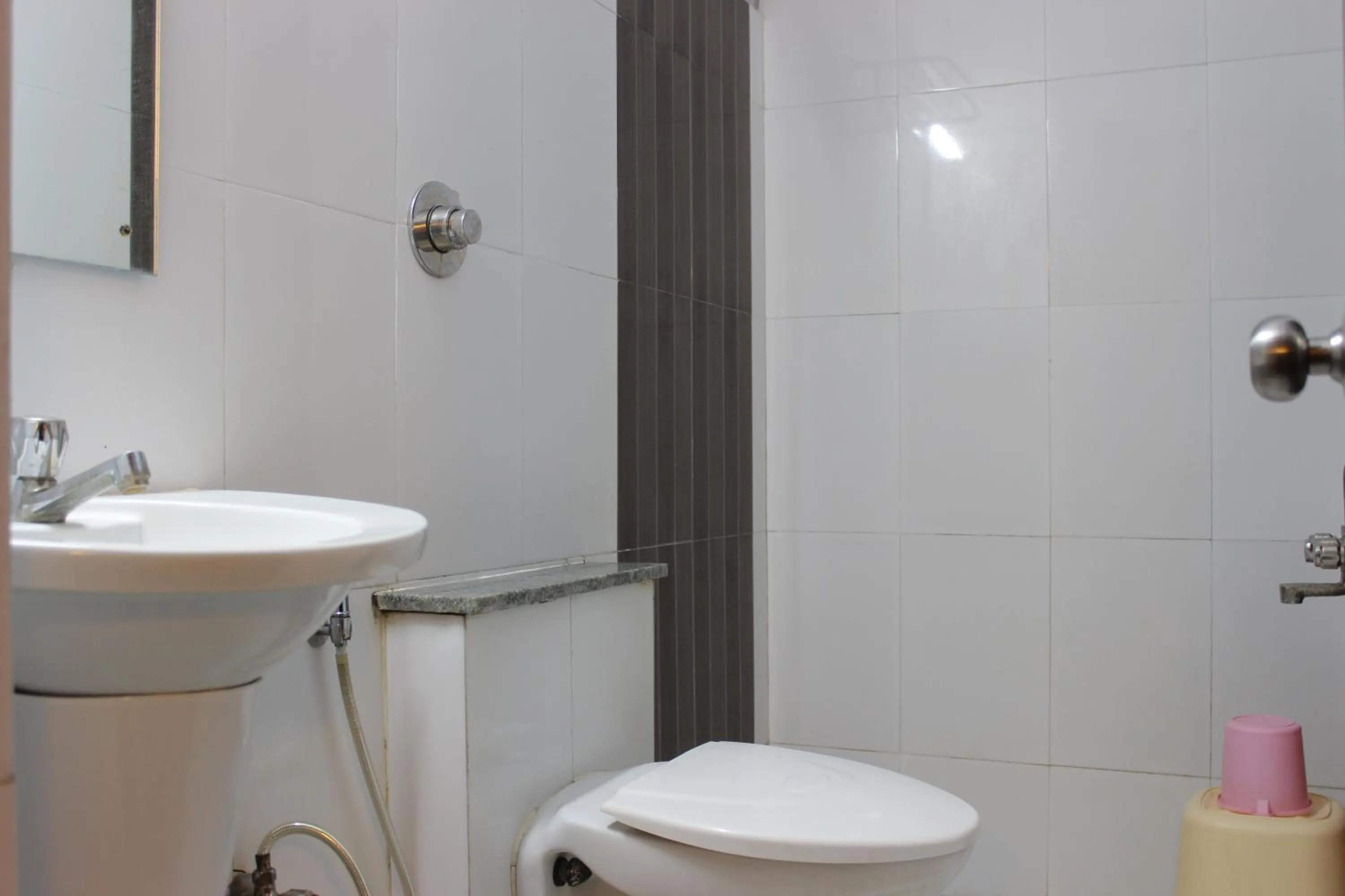 Bathroom in Mount Residency