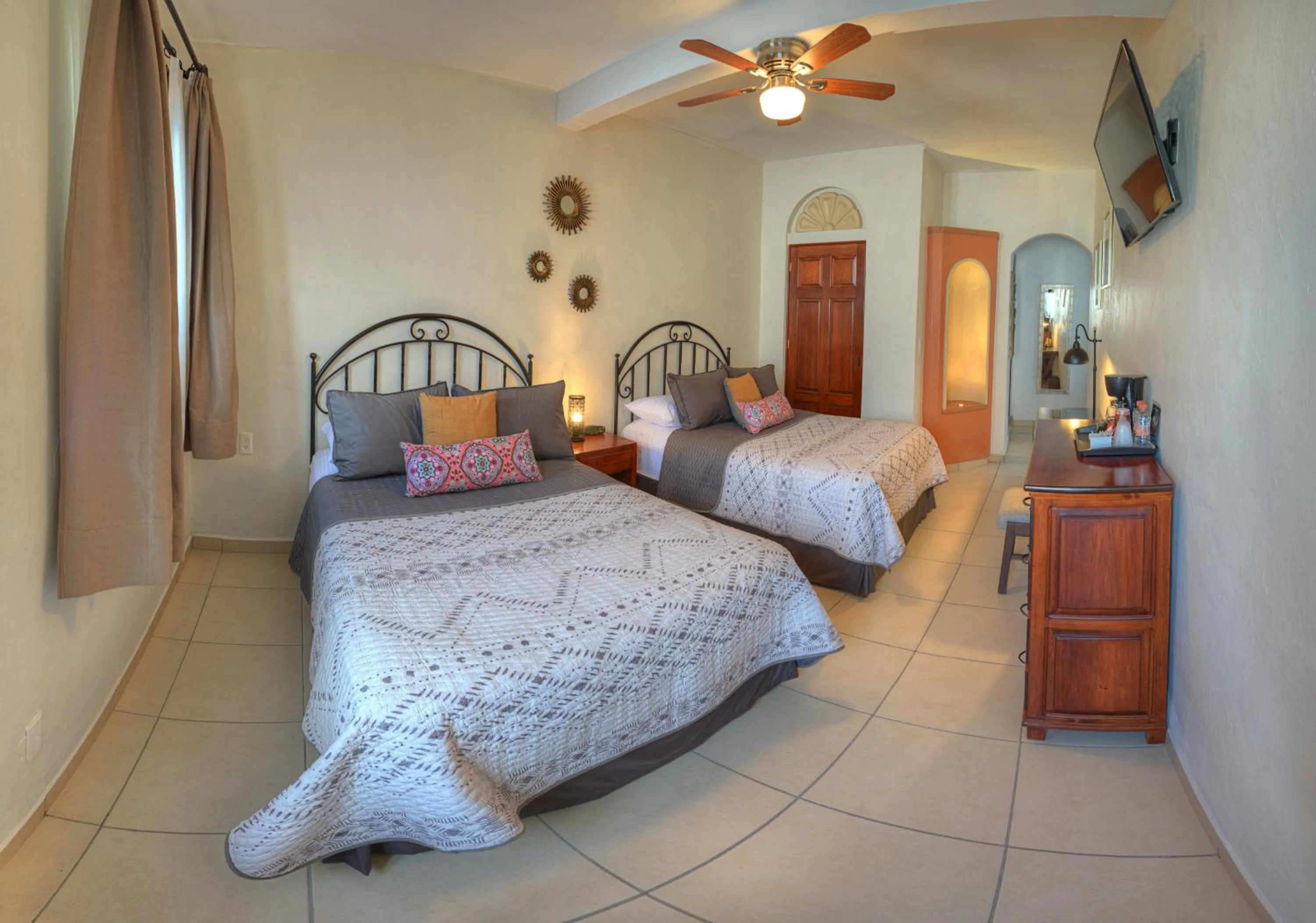 Photo of the whole room, Bed in Hotel Santa Paula