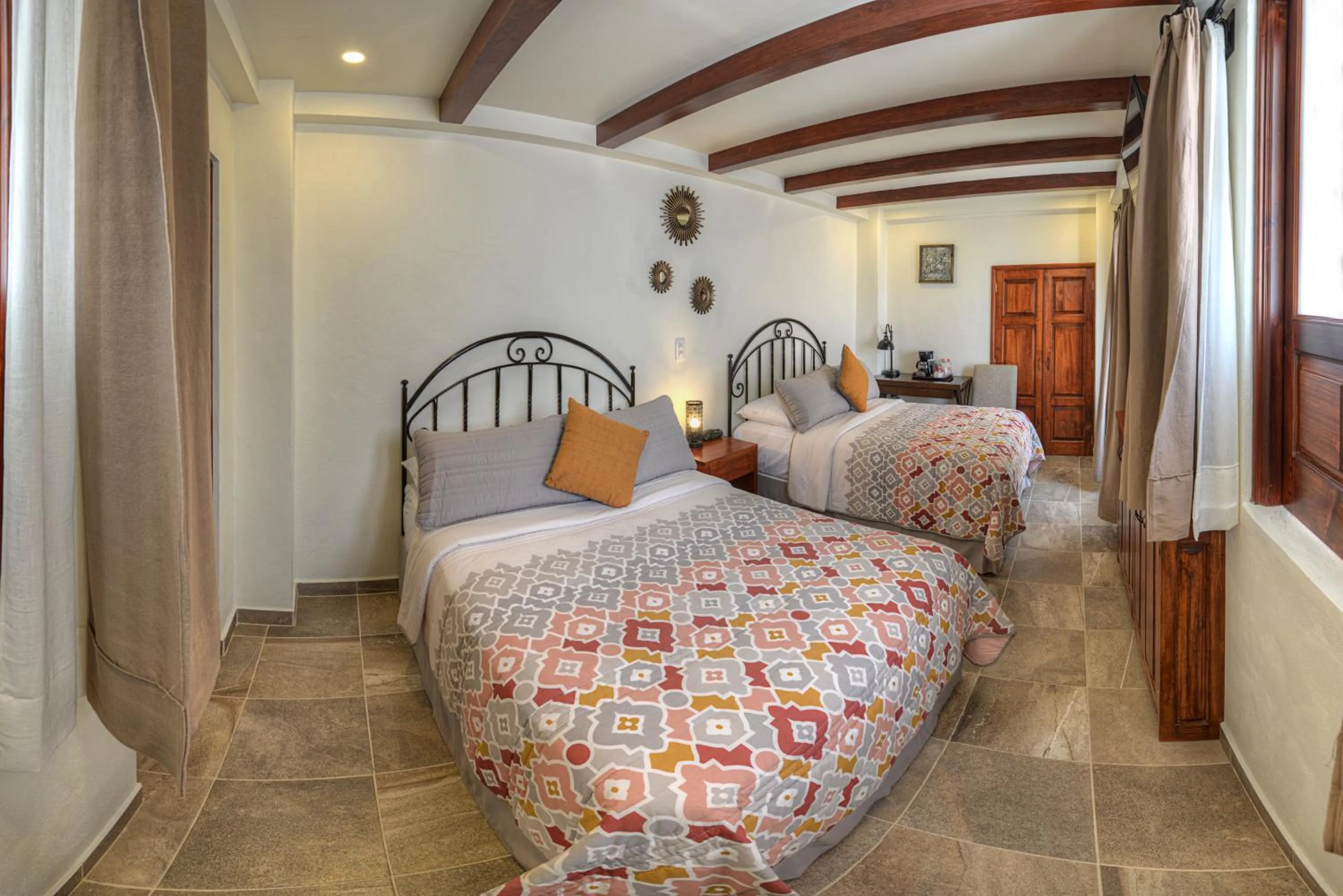 Photo of the whole room, Bed in Hotel Santa Paula