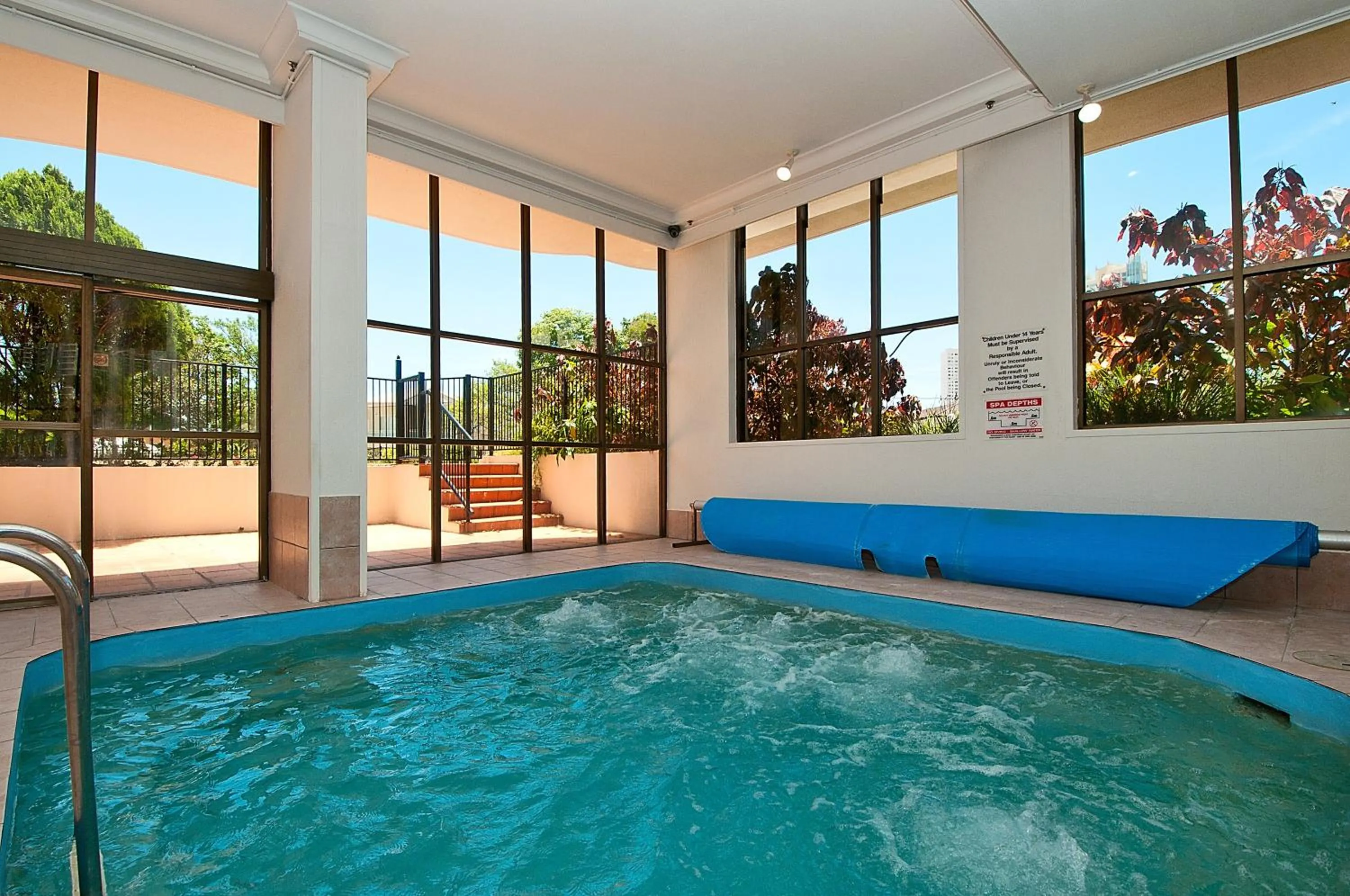 Swimming pool in Spectrum Holiday Apartments