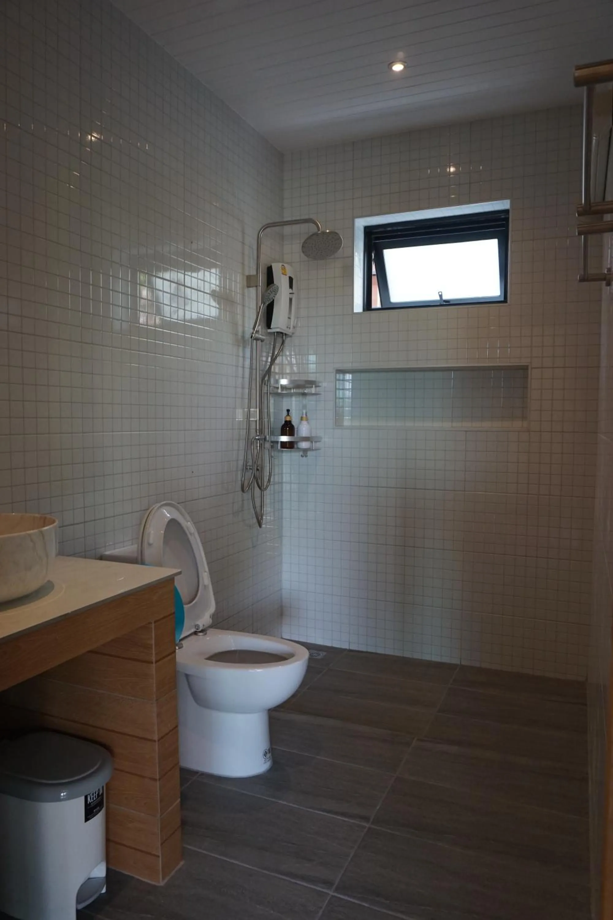 Bathroom in Nice Beach Resort Koh Pha-ngan