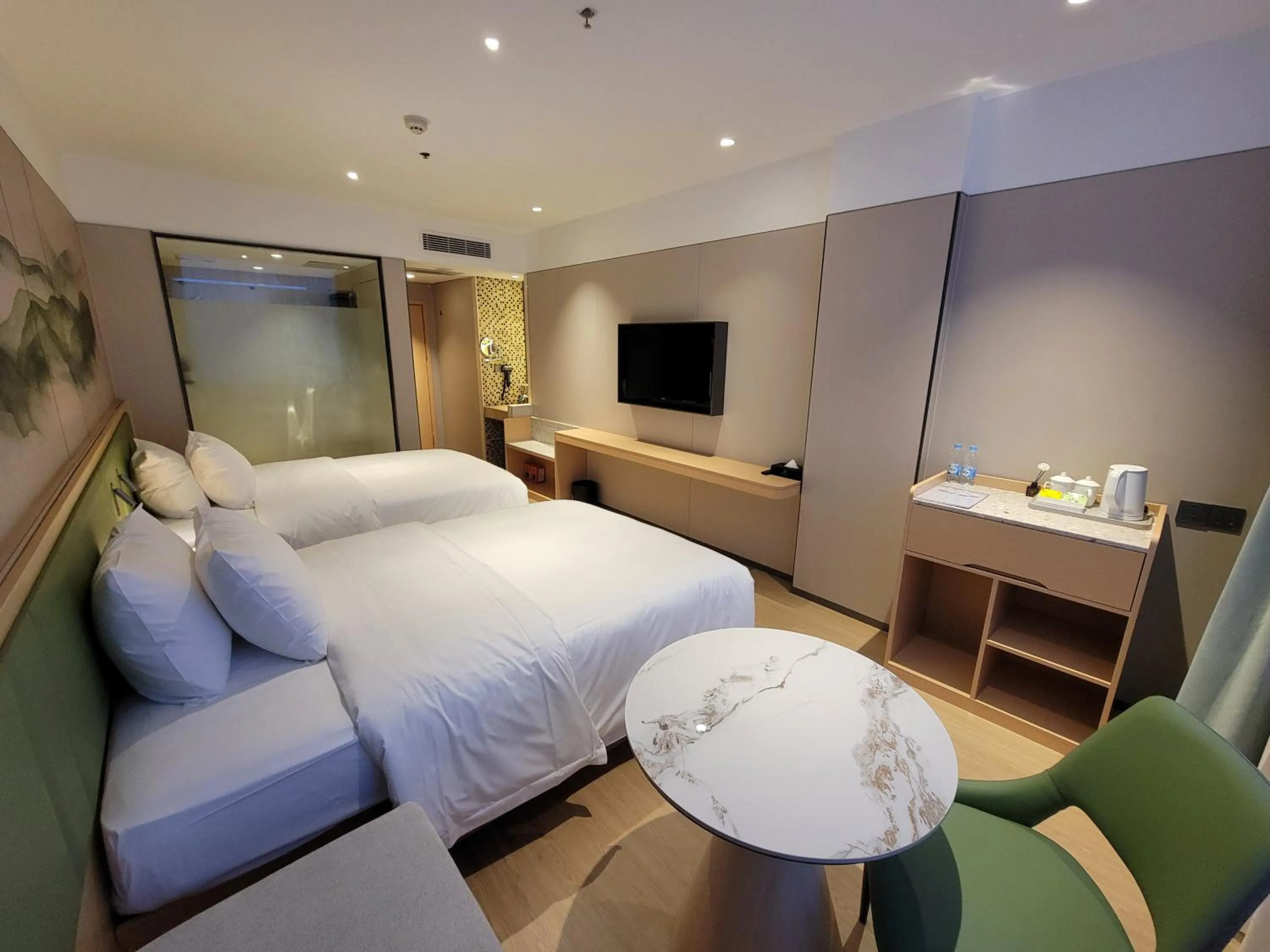 Bed in Guangdong Baiyun City Hotel