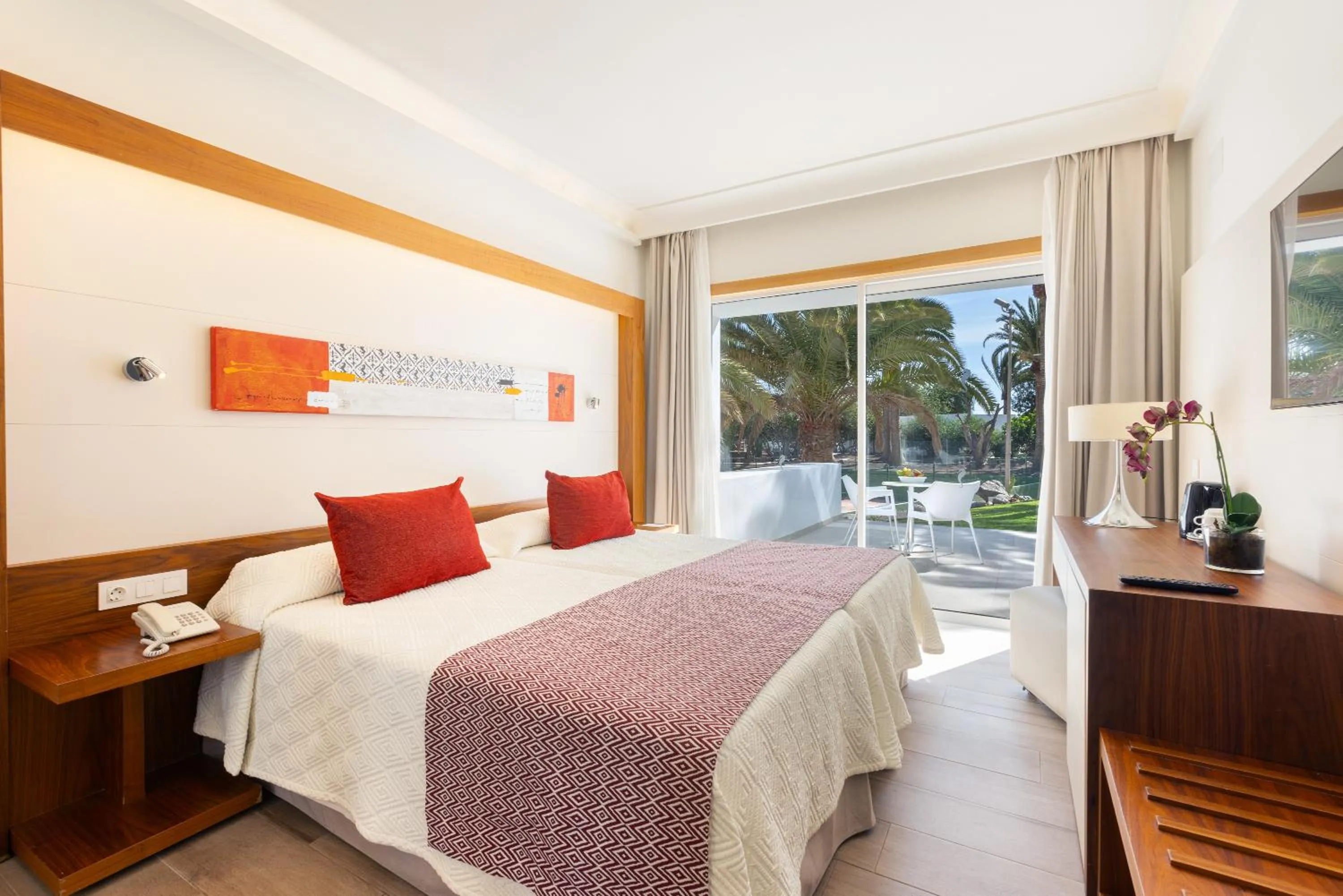 Bed in Hipotels La Geria