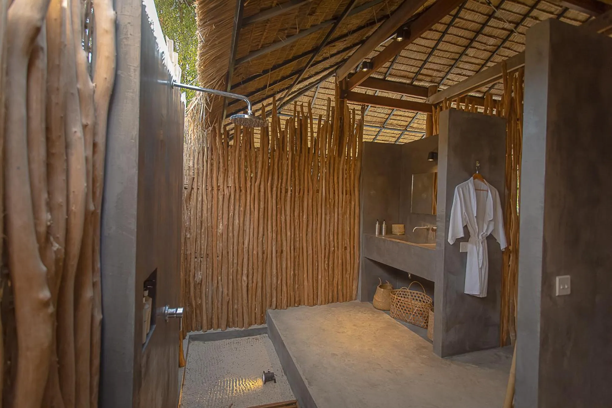 Bathroom in Tamu Koh Rong