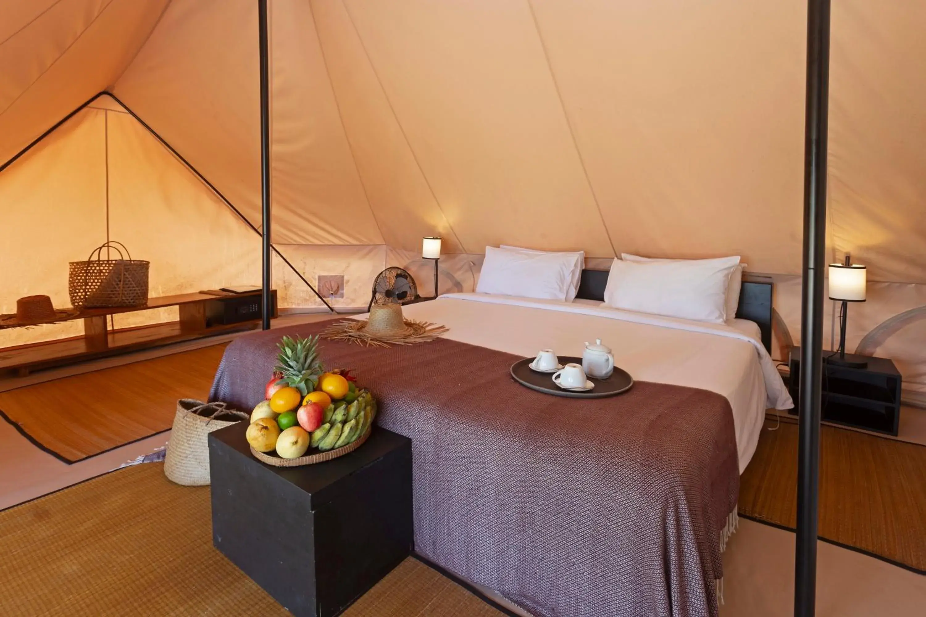 Seaview Deluxe Tent in Tamu Koh Rong Seaview Deluxe Tent in Tamu Koh Rong