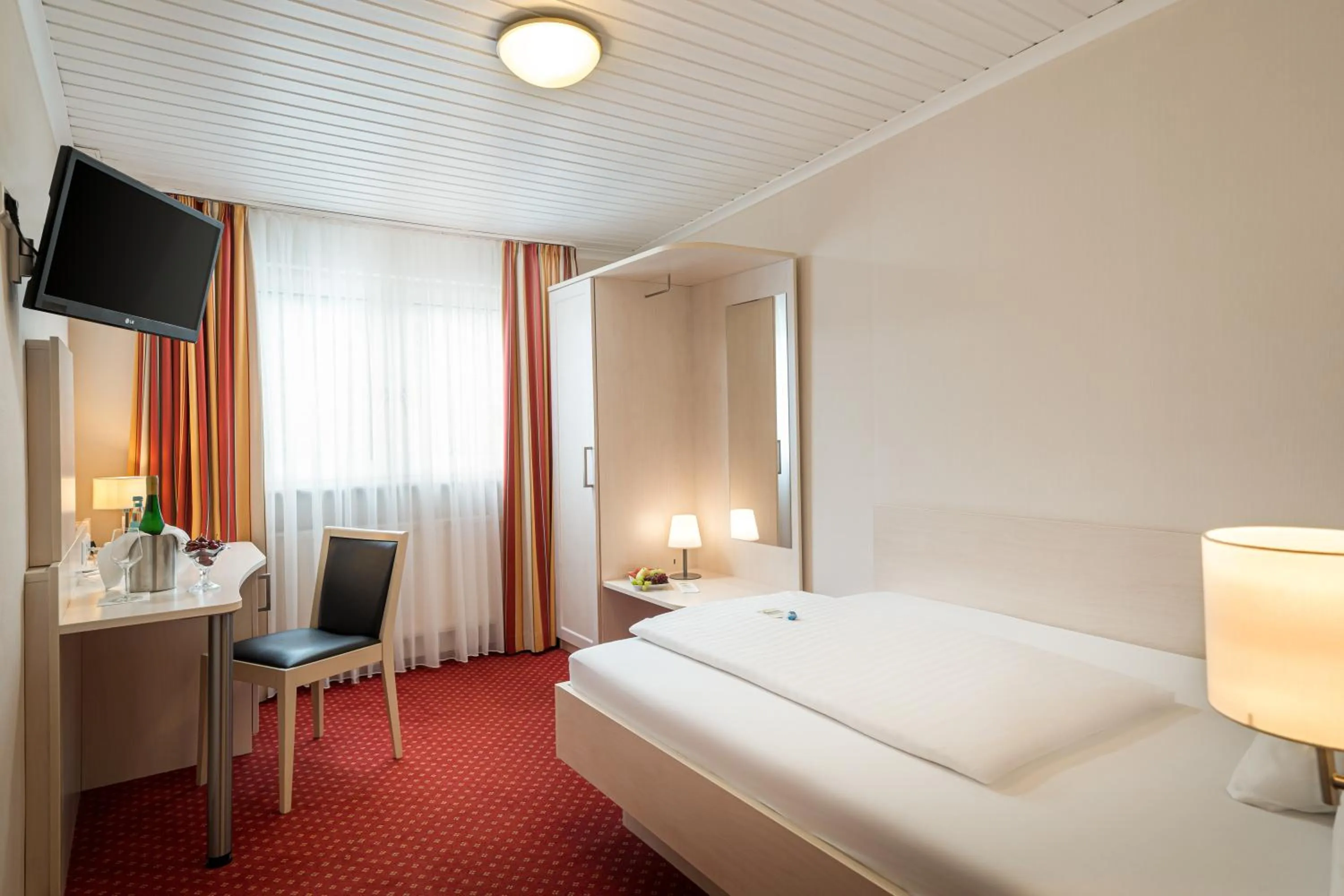 Bedroom, Bed in Hotel Pistono