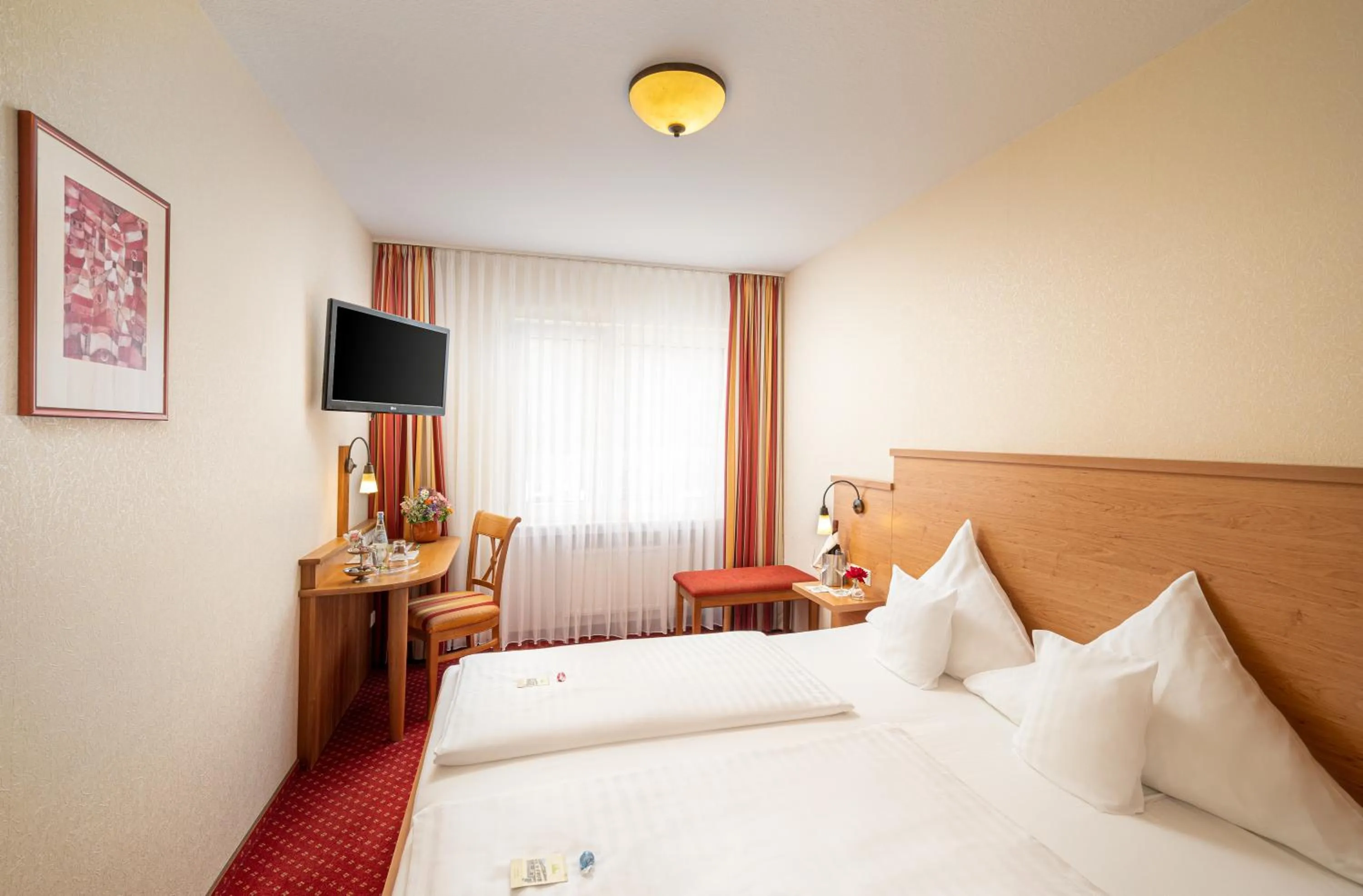 Photo of the whole room, Bed in Hotel Pistono