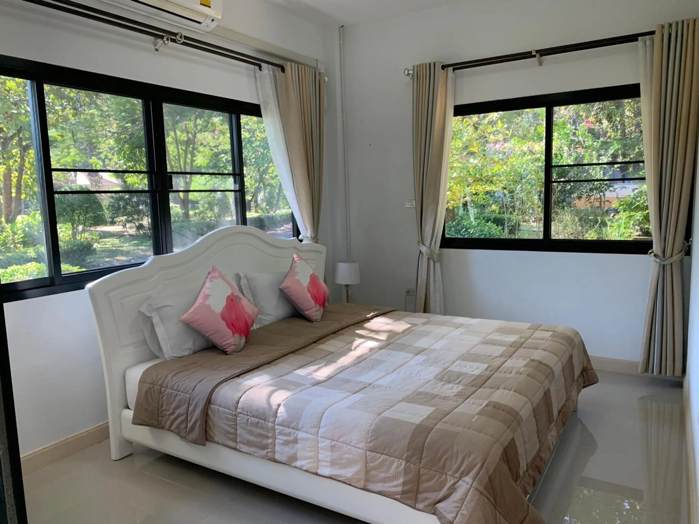 Bed in Baan Ping Kan Longstay