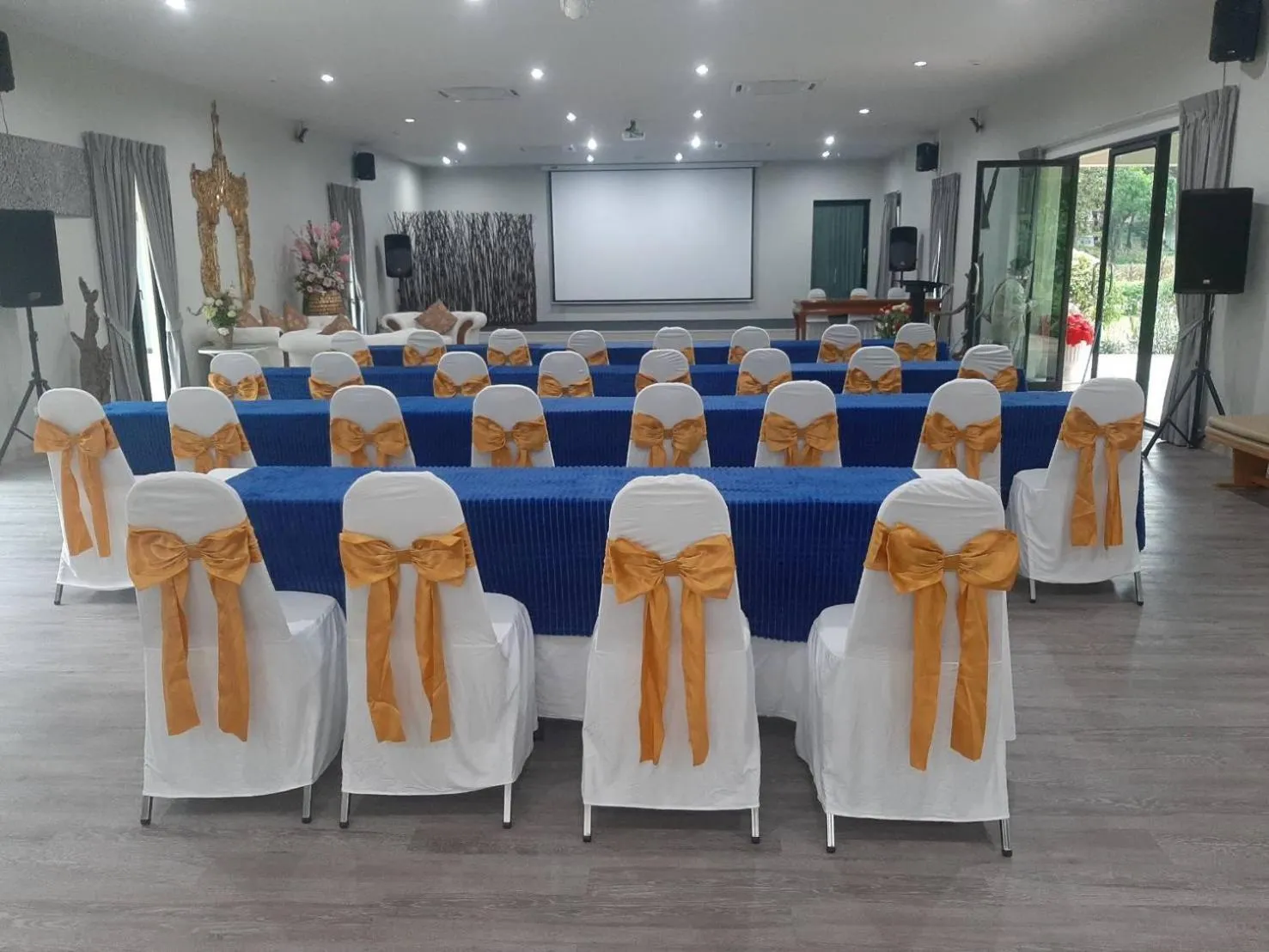 Meeting/conference room in Baan Ping Kan Longstay