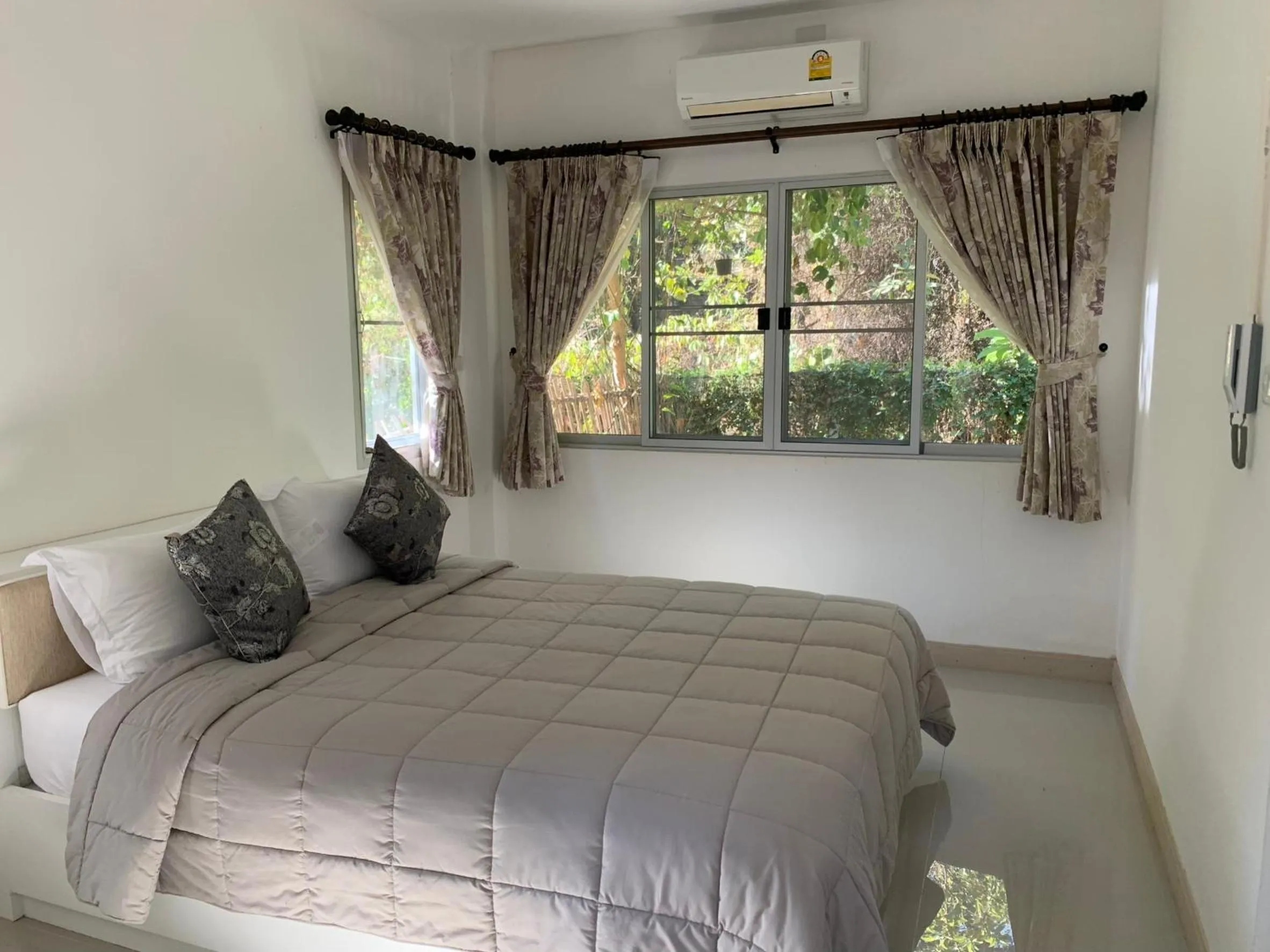 Bed in Baan Ping Kan Longstay