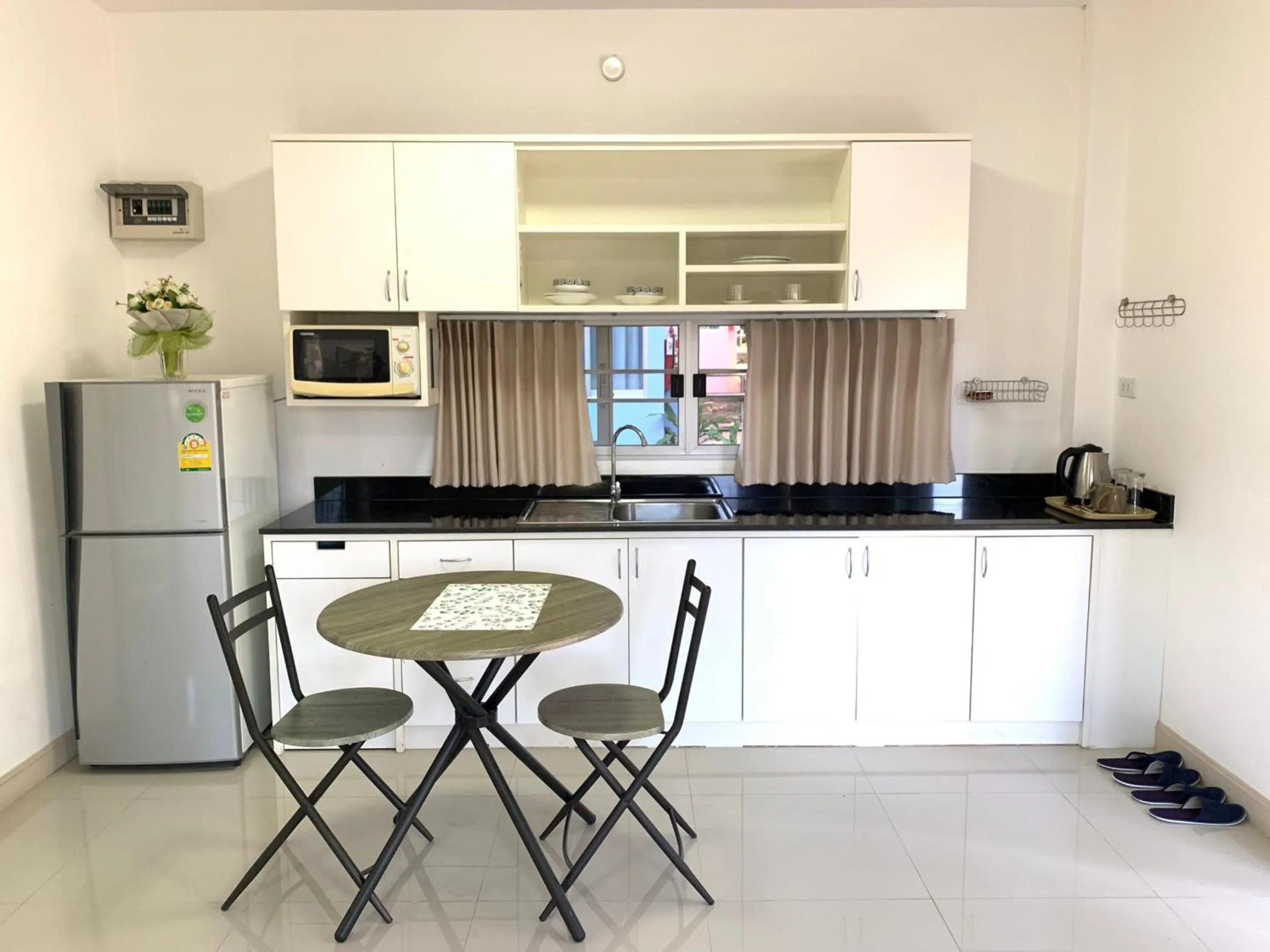 Dining area in Baan Ping Kan Longstay