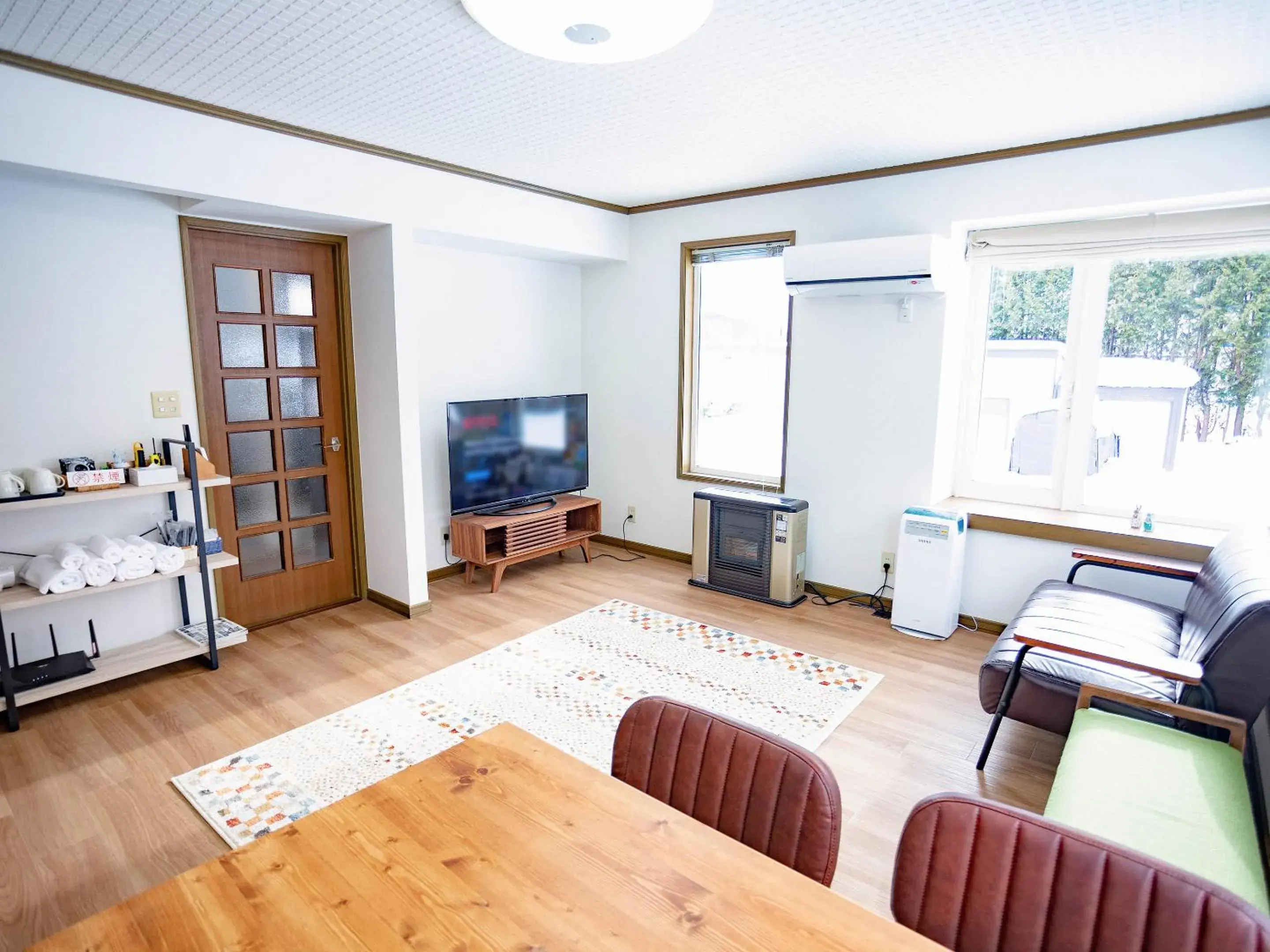 Three-Bedroom Villa in CHALET BURLAP FURANUI Three-Bedroom Villa in CHALET BURLAP FURANUI