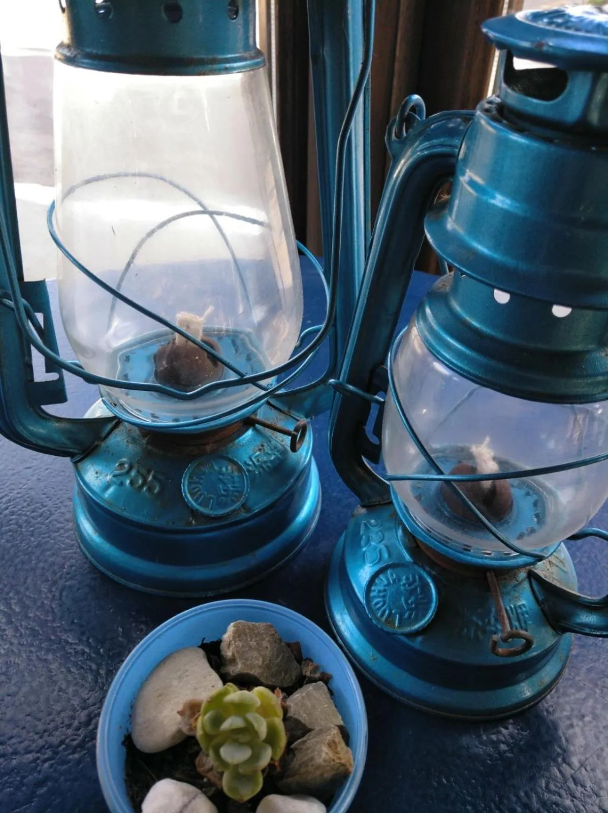 Decorative detail in Zhimbad B&B by the sea