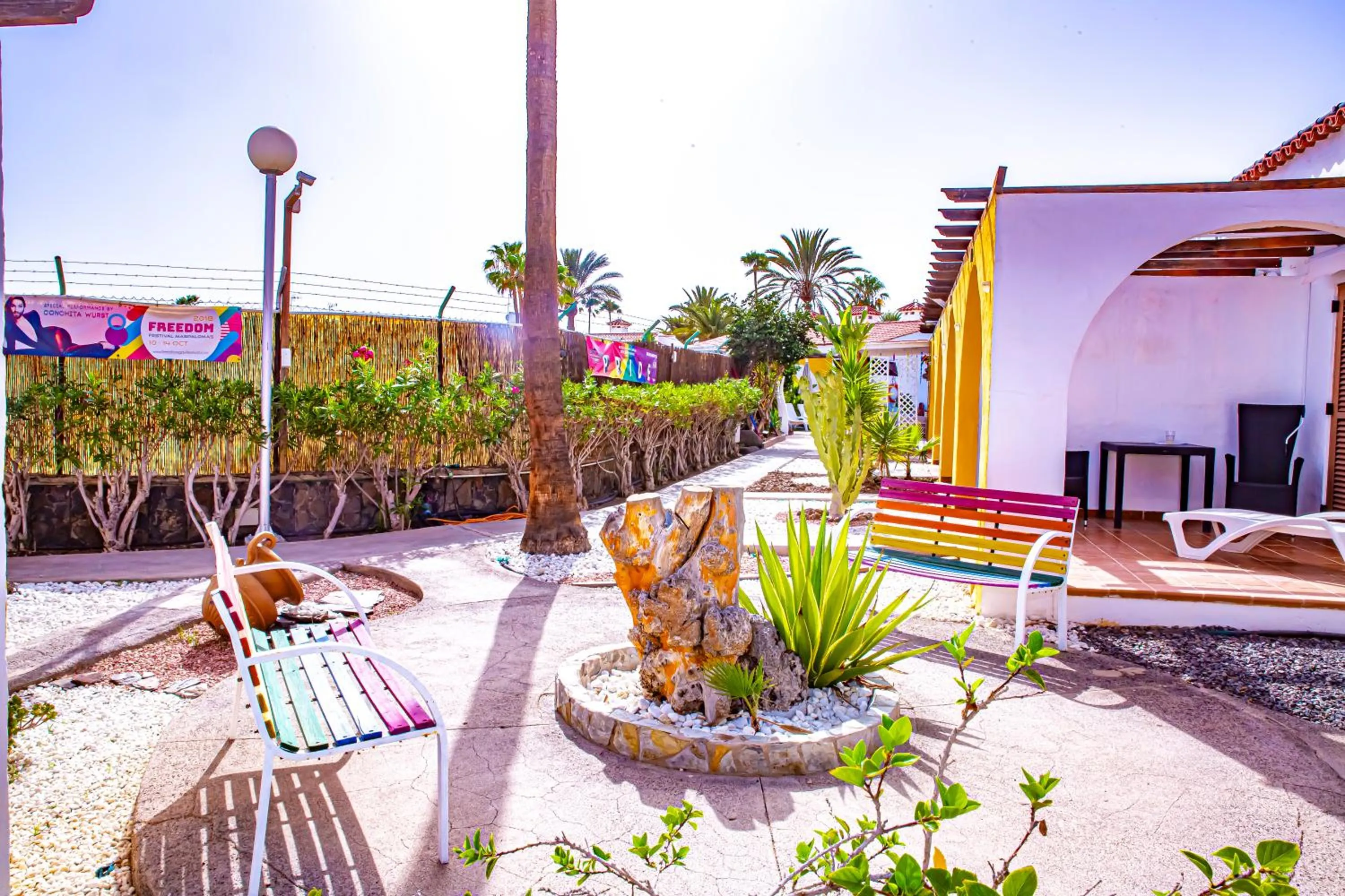 Garden in Rainbow Golf Bungalows, Gay Men-only Resort