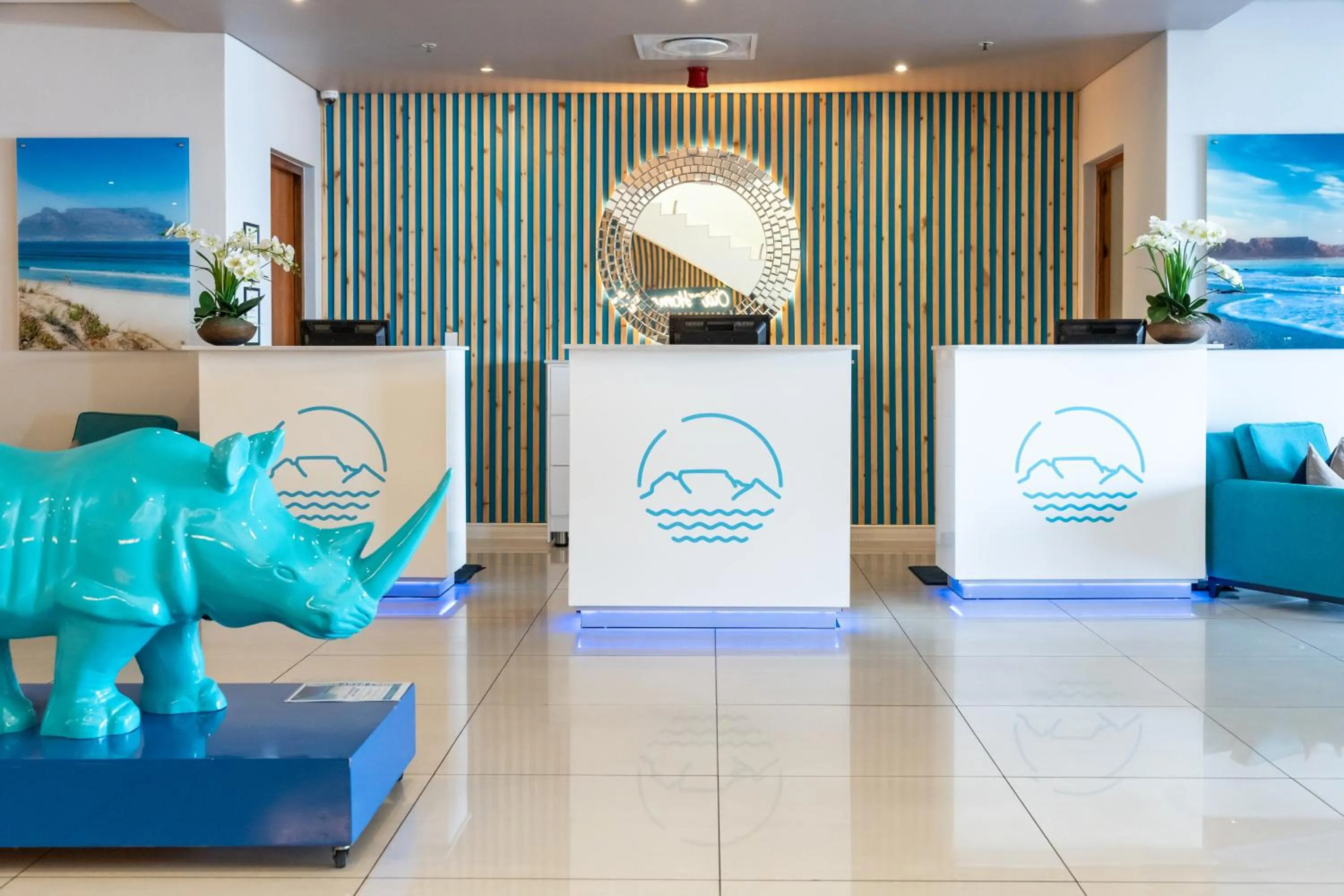 Lobby or reception in Blaauwberg Beach Hotel