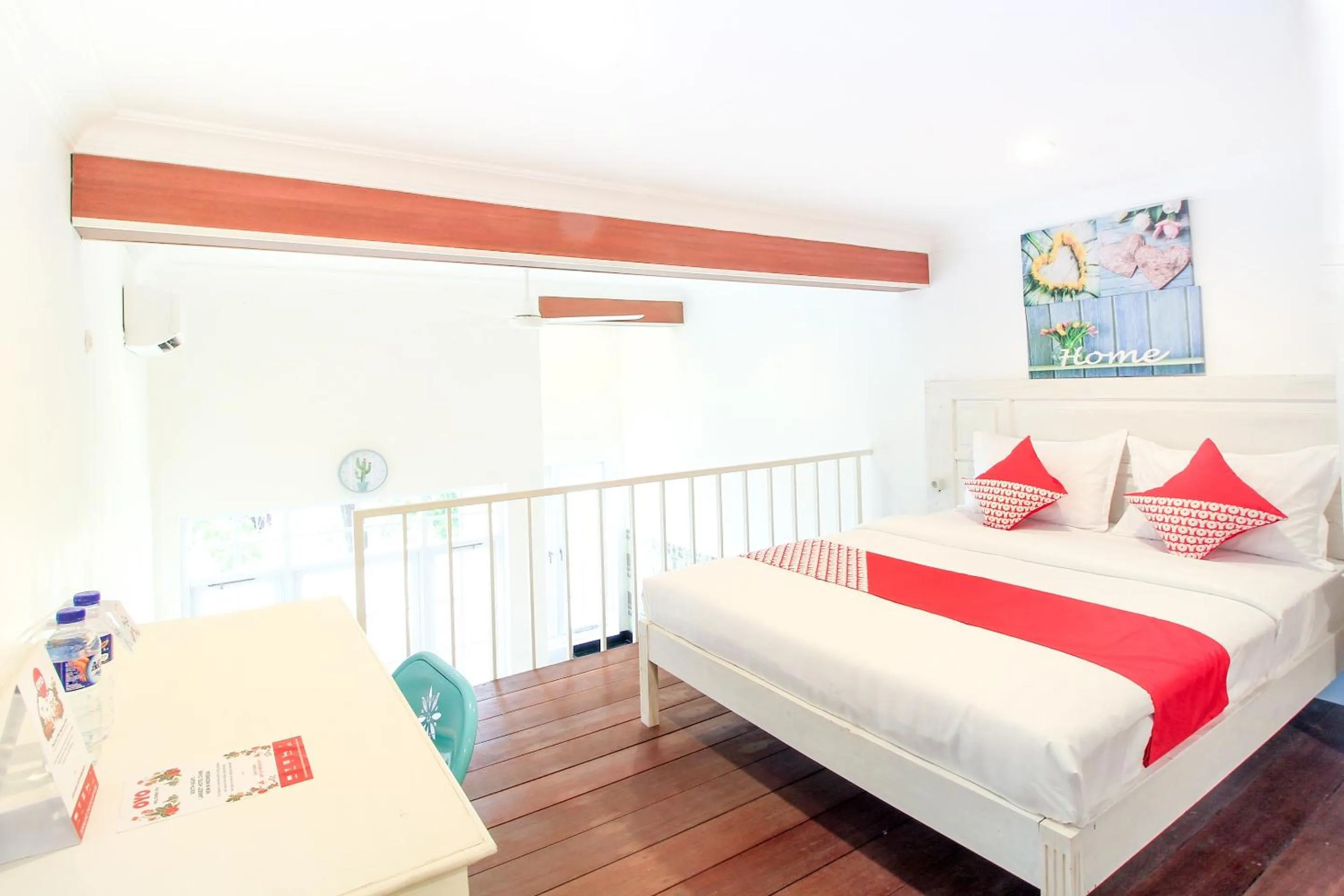 Bedroom in OYO 204 Blessing Residence