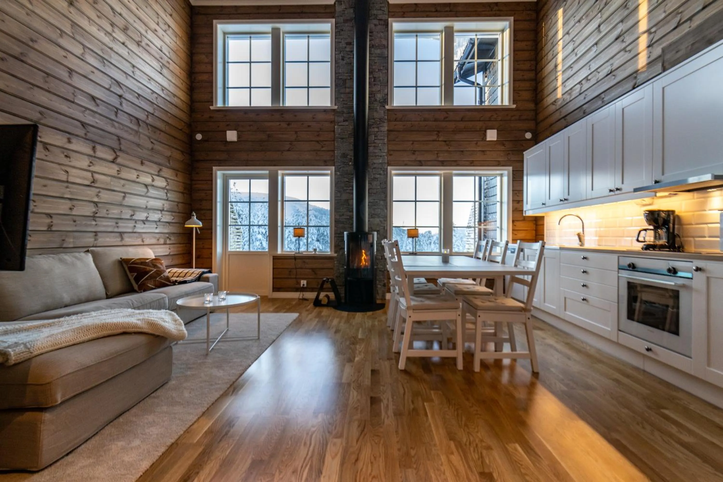 Kitchen or kitchenette in Mountain Lodge