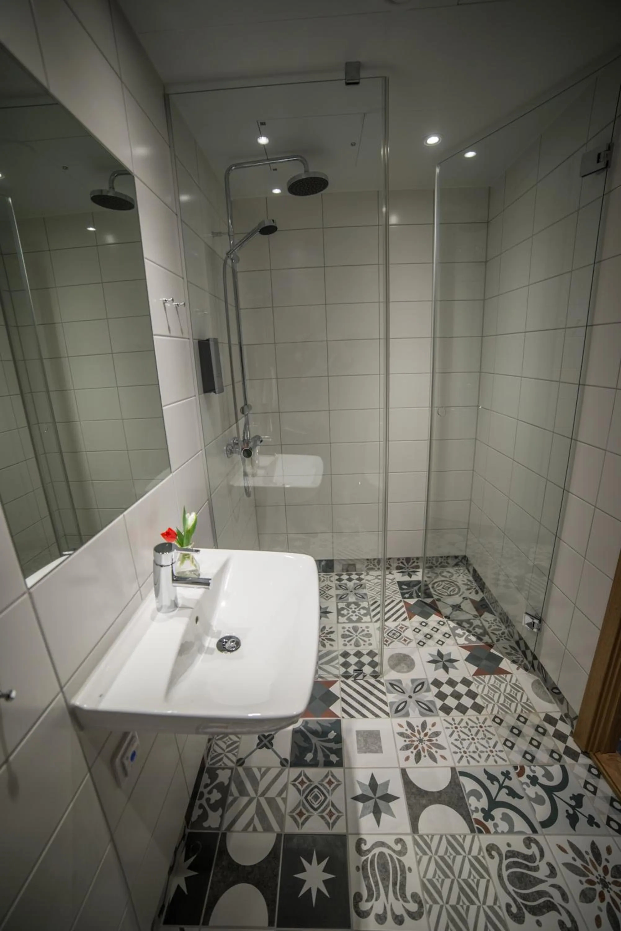 Shower in Mountain Lodge