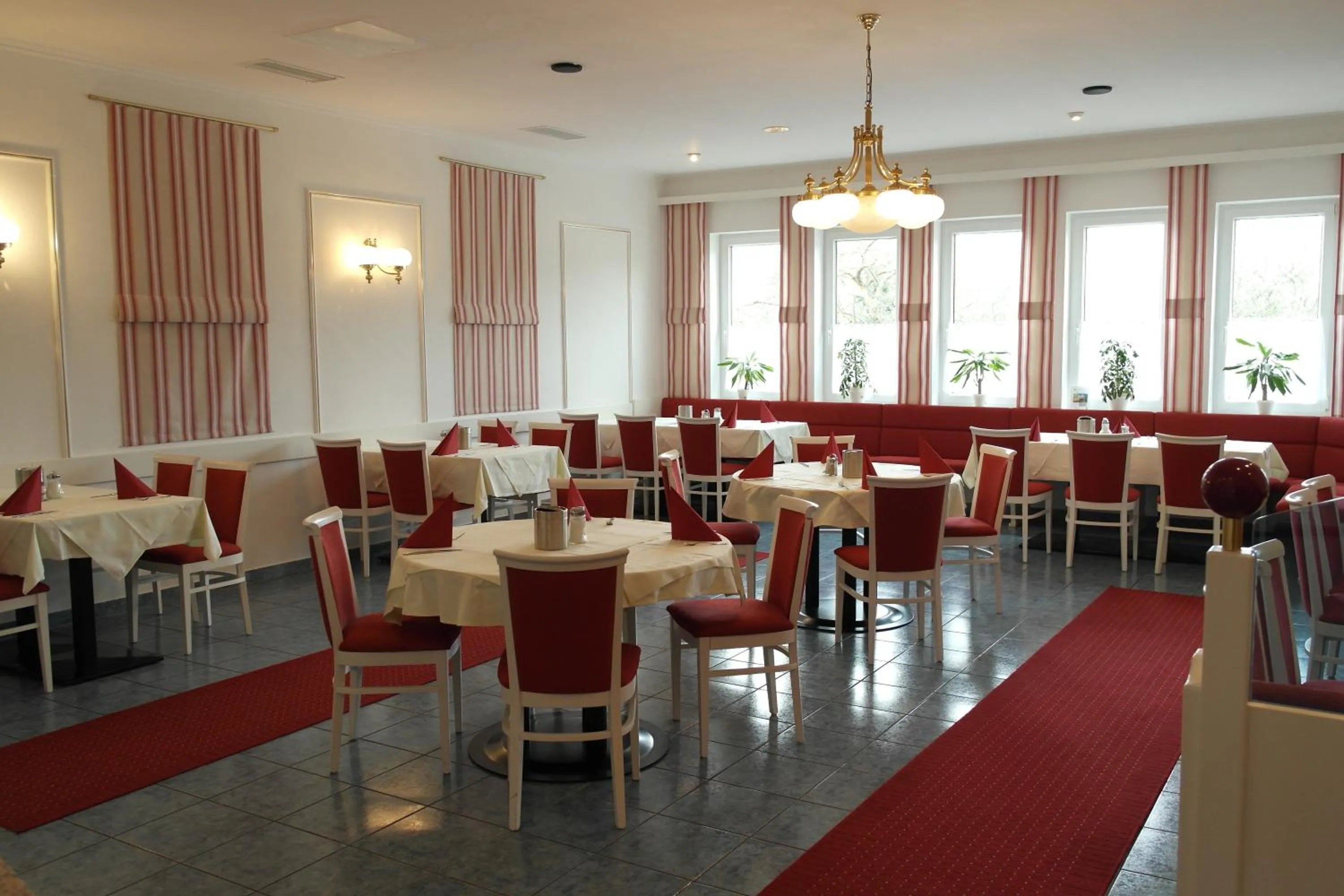Restaurant/places to eat in Grandhotel Niederösterreichischer Hof