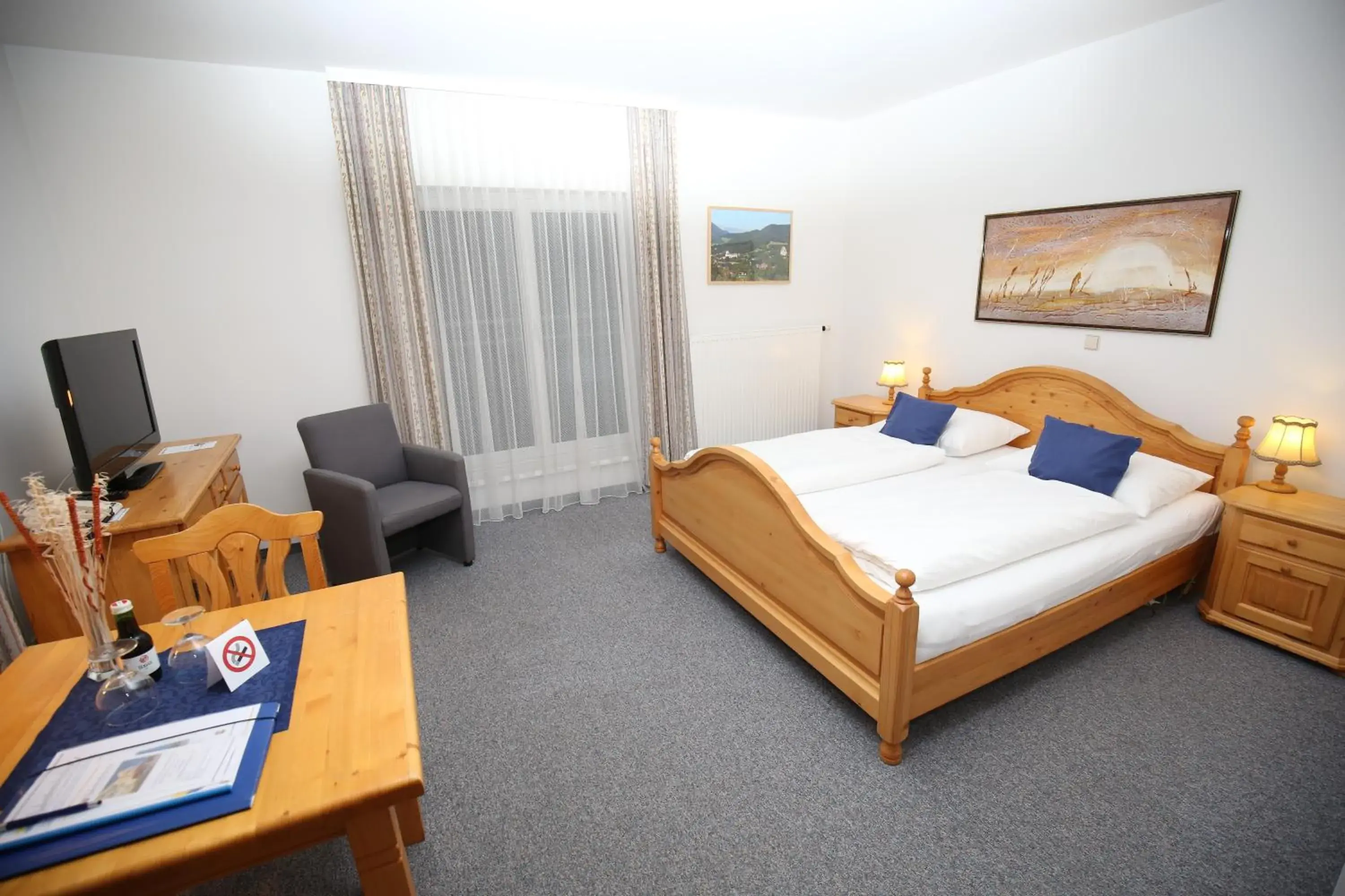 Double Room - single occupancy in Grandhotel Niederösterreichischer Hof Double Room - single occupancy in Grandhotel Niederösterreichischer Hof