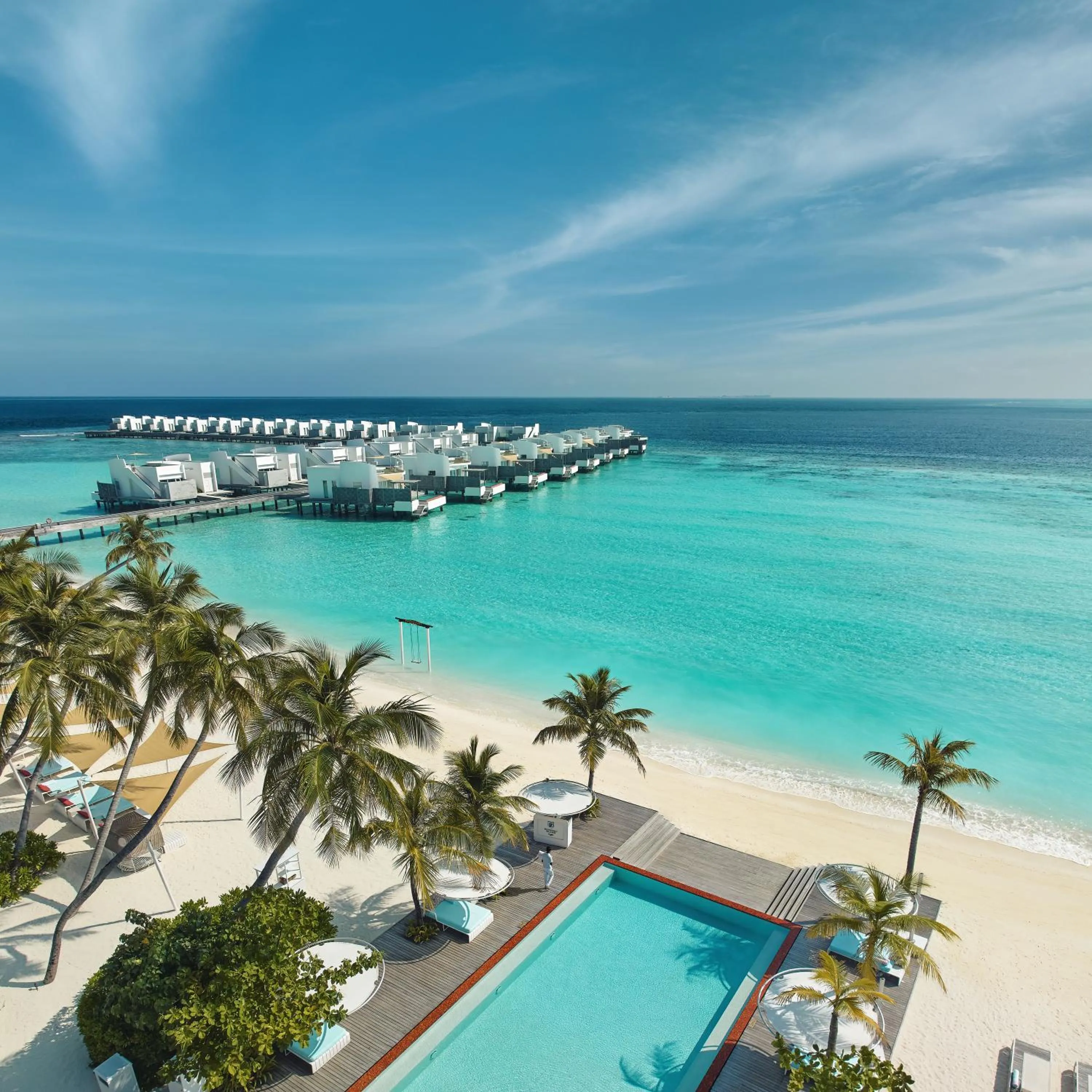 Restaurant/places to eat in Jumeirah Olhahali Island Maldives