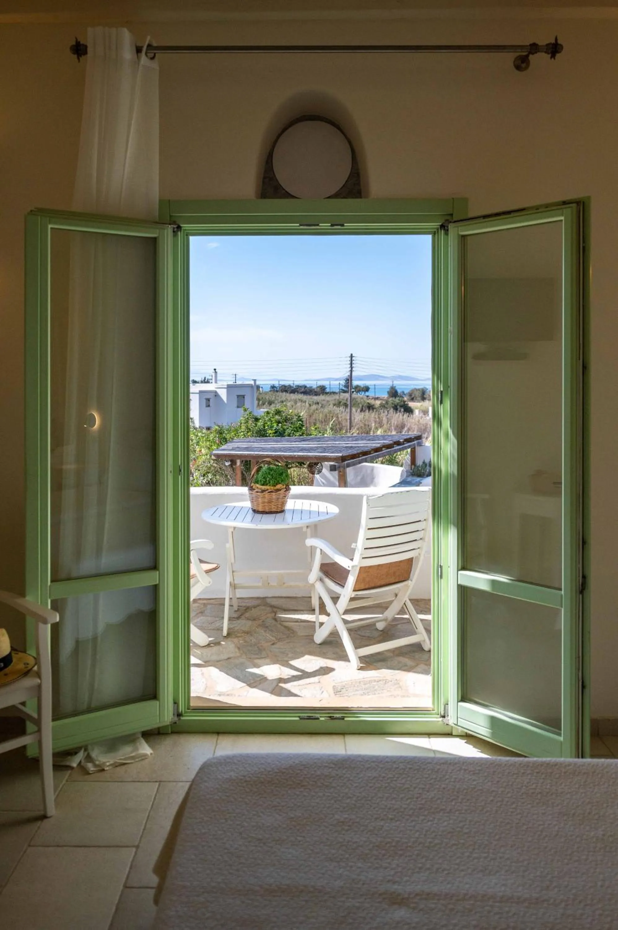 View (from property/room), Bed in Anthea Hotel